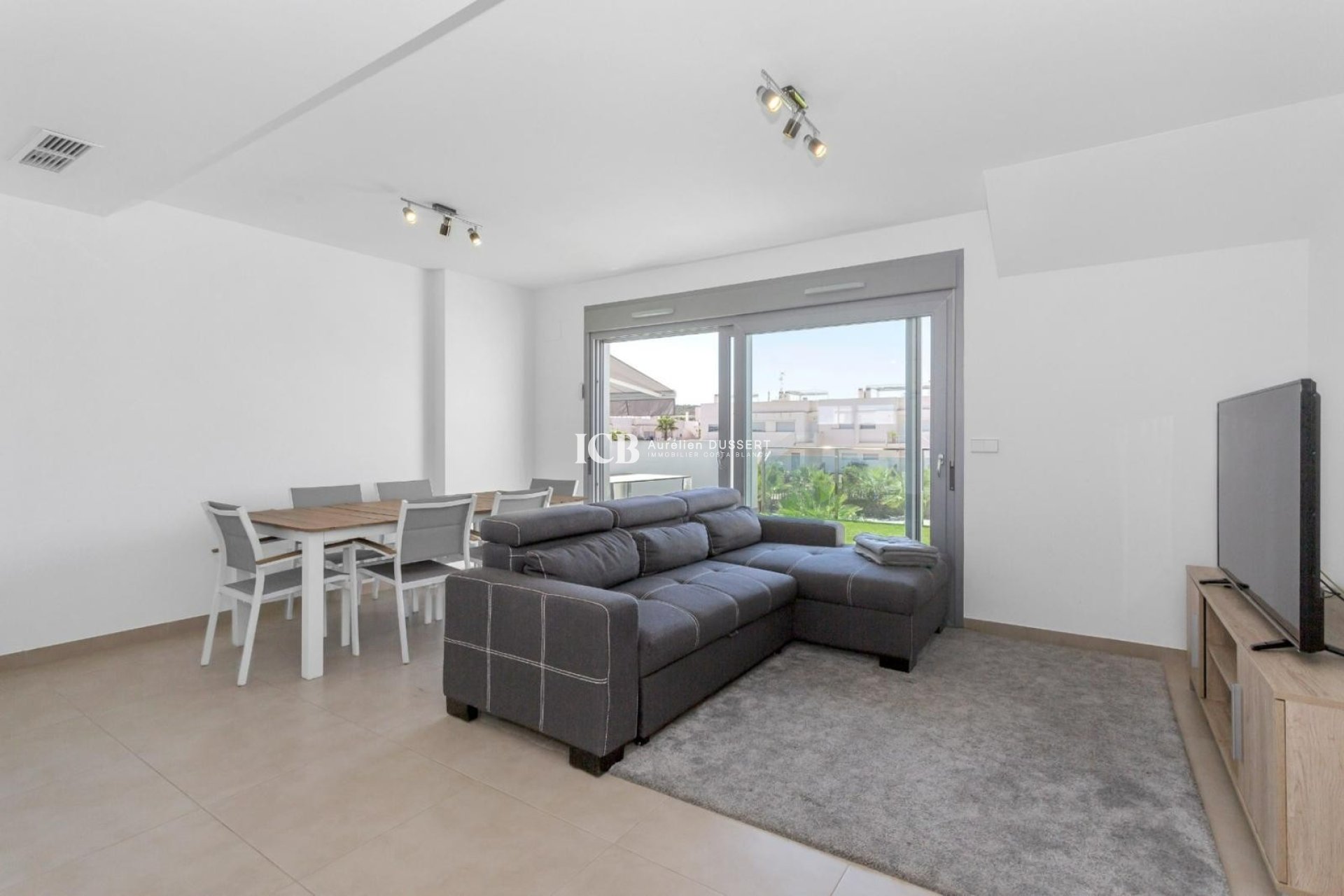 Resale - Apartment / flat -
Vistabella - Vistabella golf