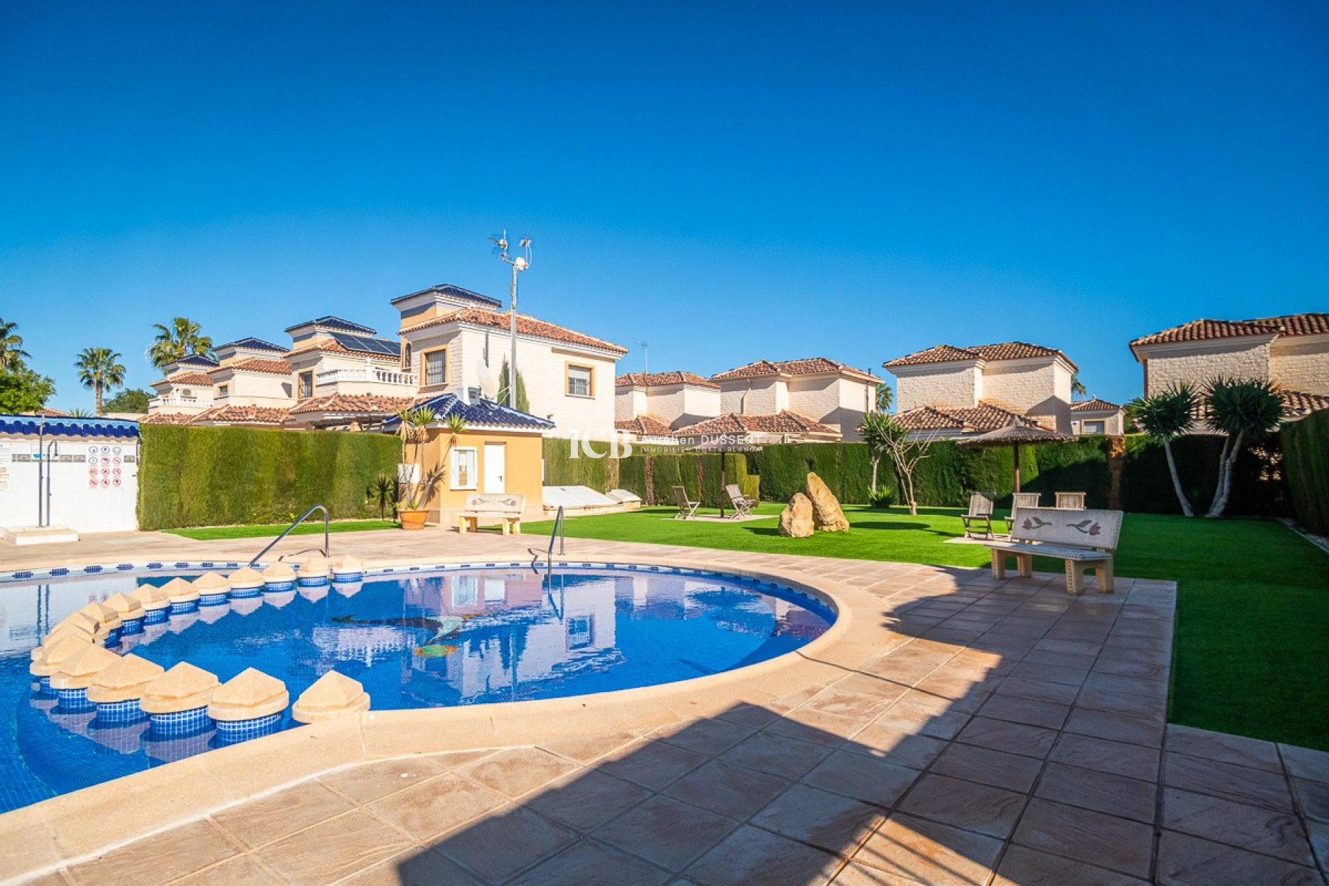 Resale - Detached house -
Guardamar del Segura - El Raso