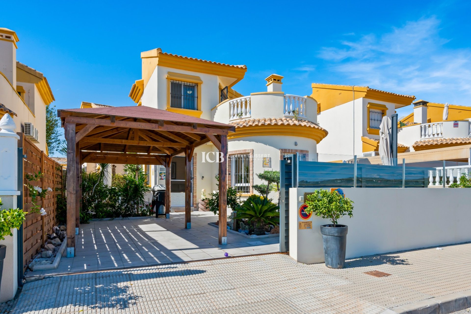 Resale - Detached house -
Guardamar del Segura - El Raso