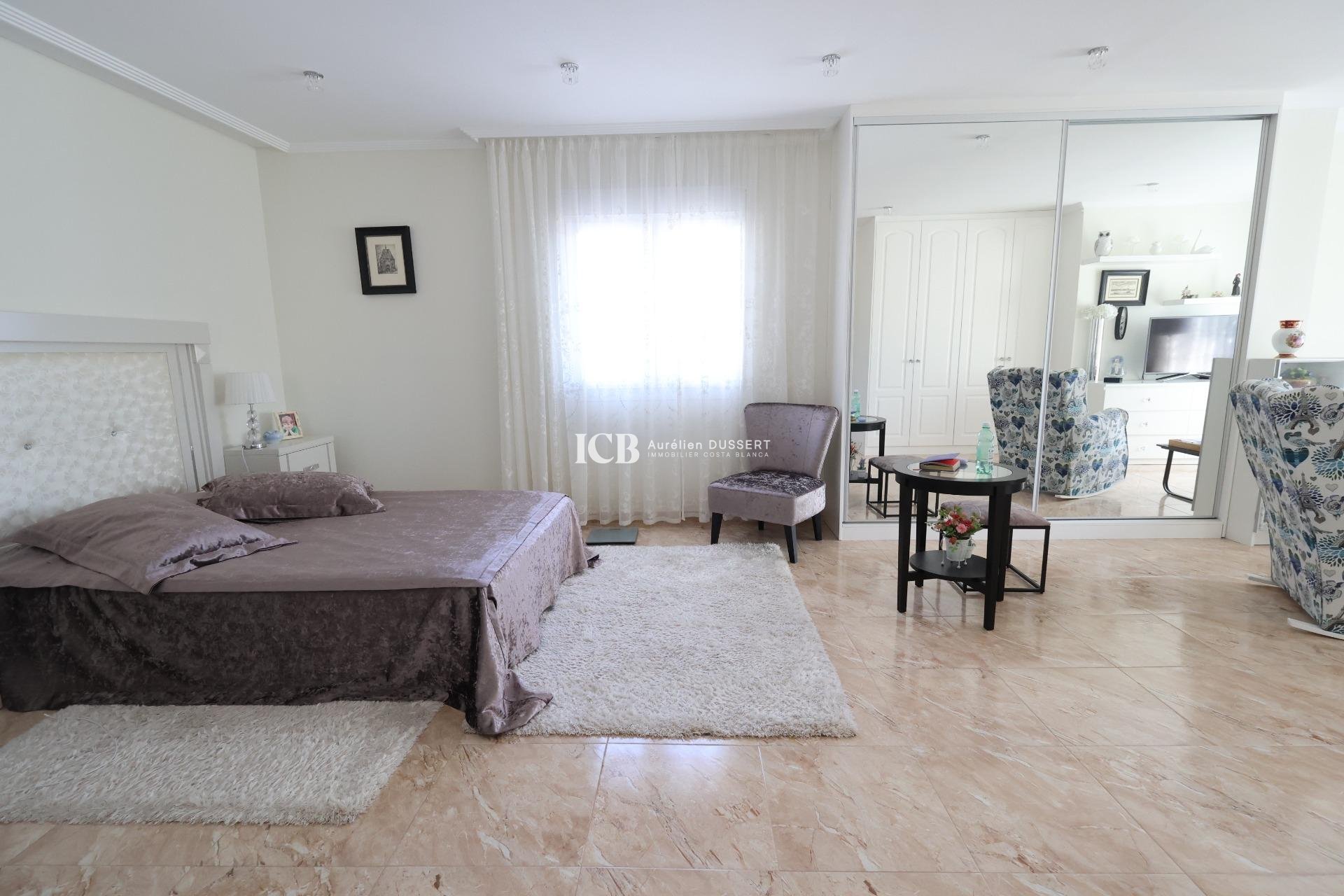 Resale - Detached house -
Los Balcones - Torrevieja