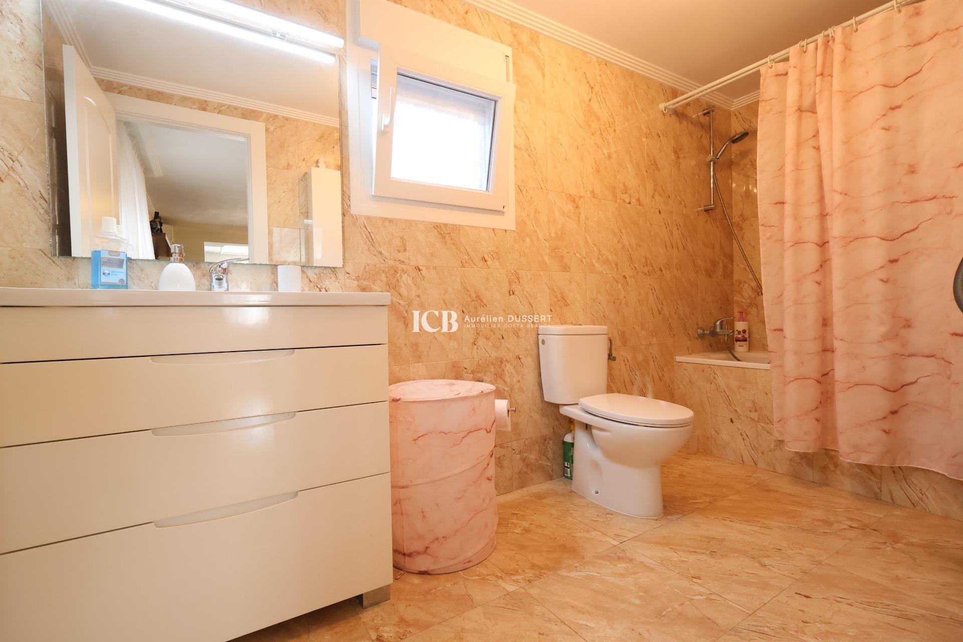 Resale - Detached house -
Los Balcones - Torrevieja