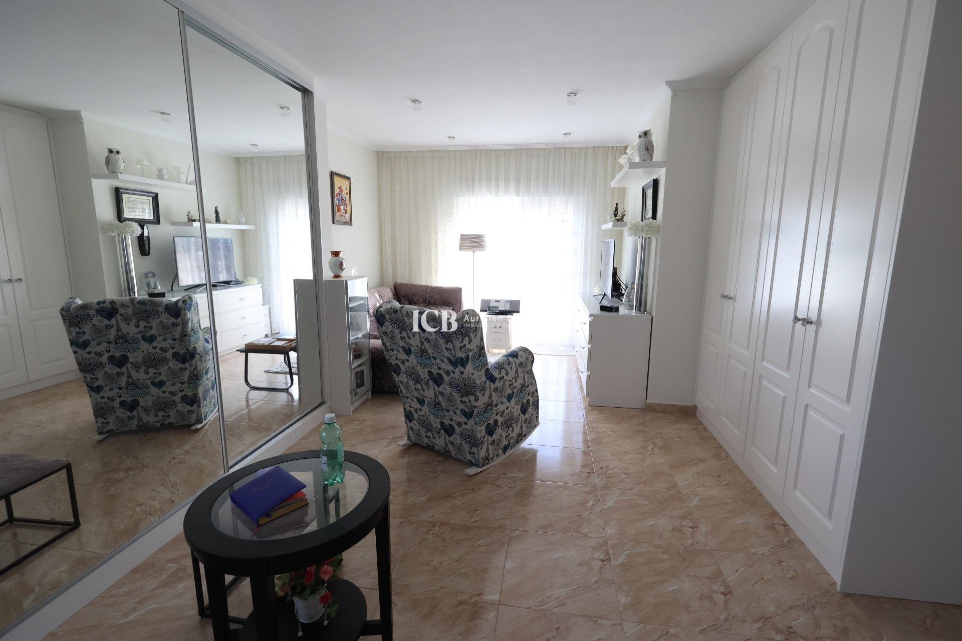 Resale - Detached house -
Los Balcones - Torrevieja