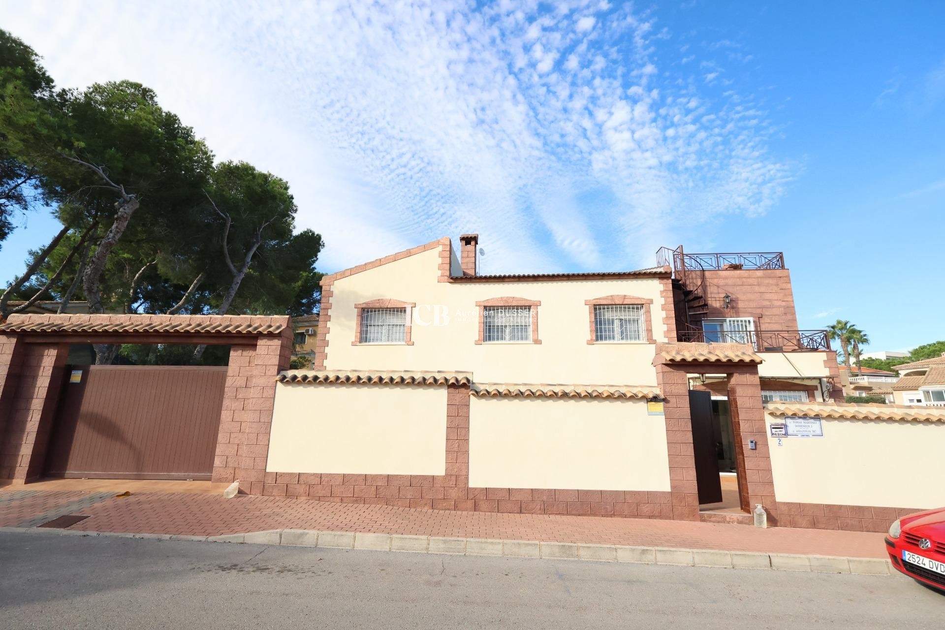 Resale - Detached house -
Los Balcones - Torrevieja