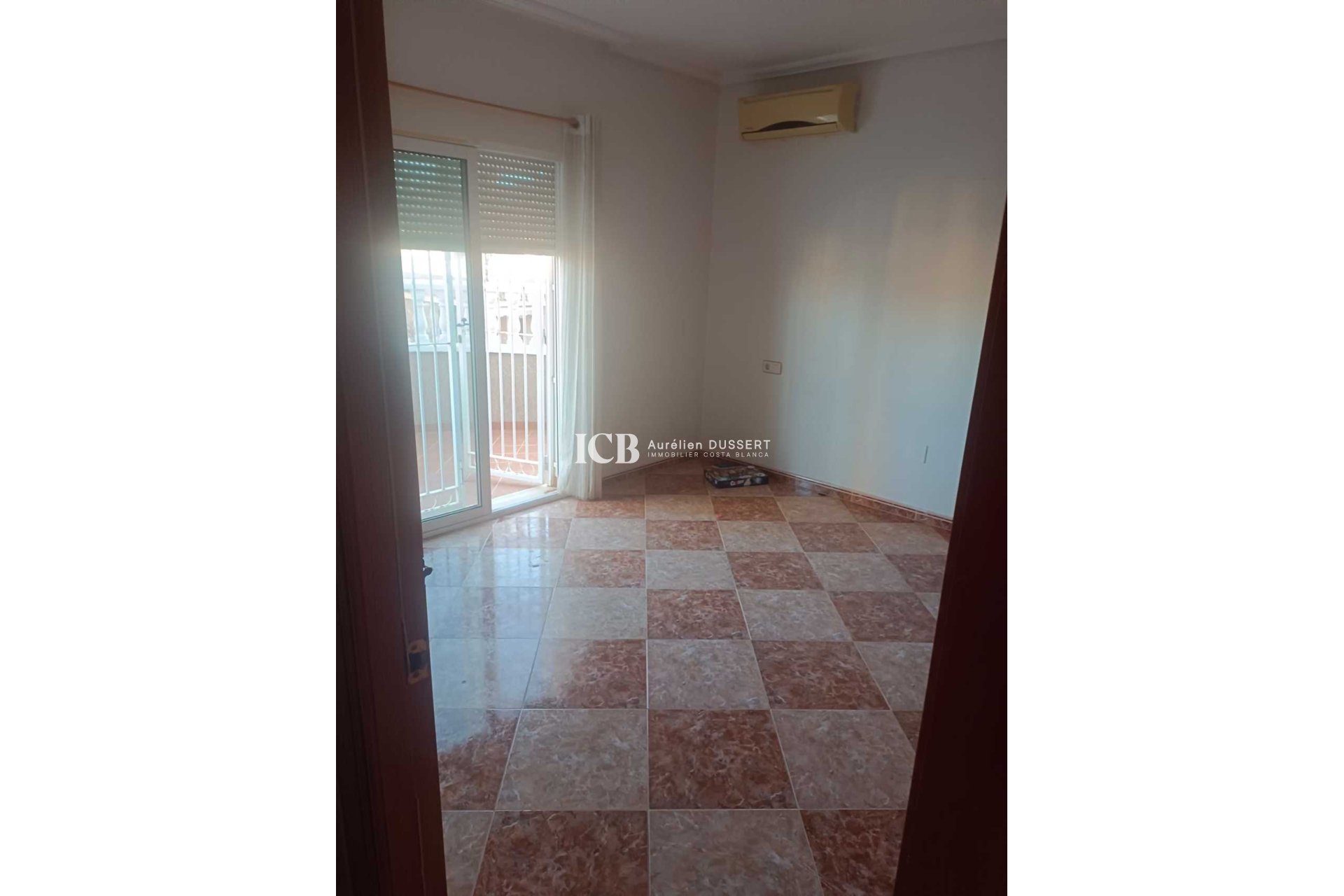 Resale - Detached house -
Los Balcones - Torrevieja