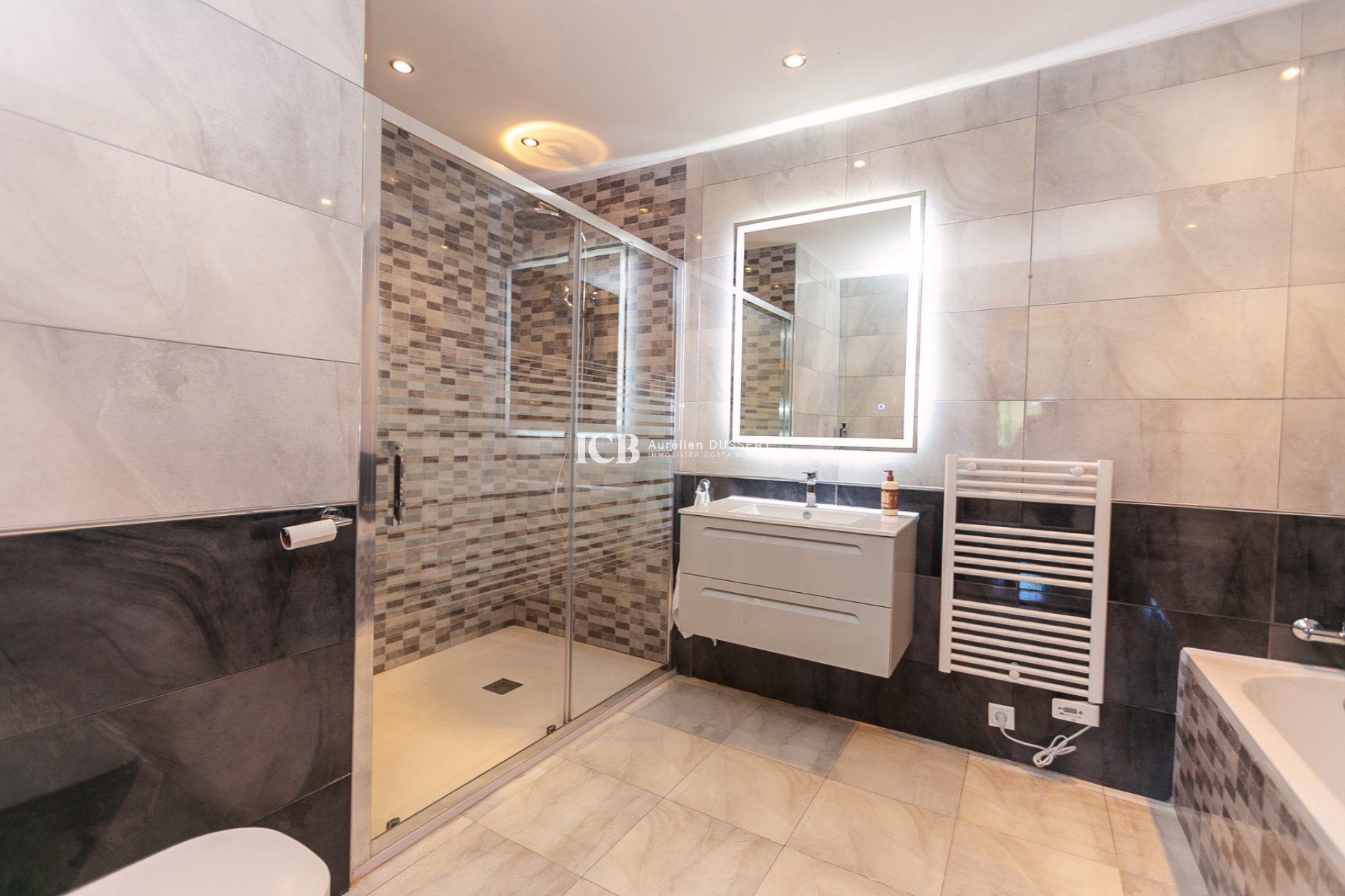 Resale - Detached house -
Los Balcones - Torrevieja