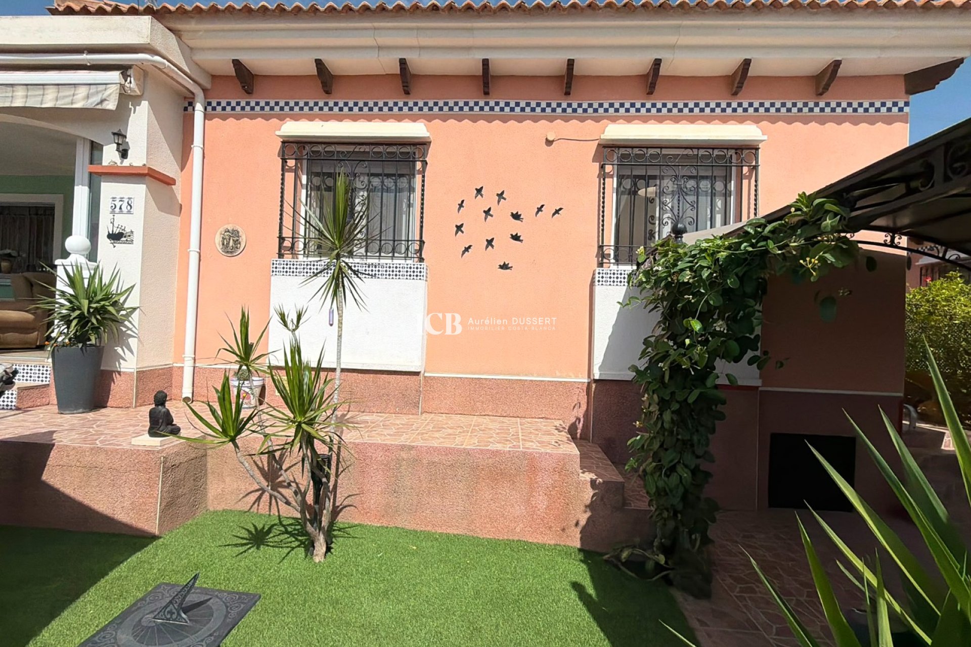 Resale - Detached house -
Los Montesinos - La Herrada