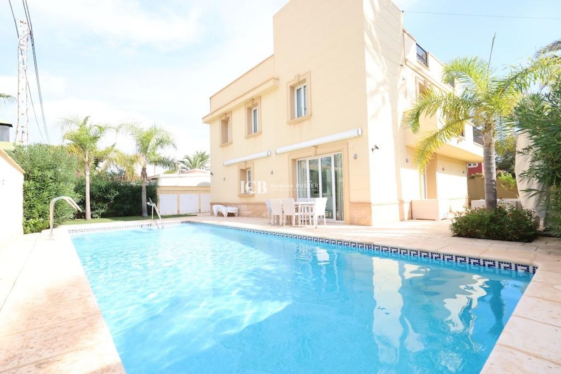 Resale - Detached house -
Orihuela Costa - Cabo Roig