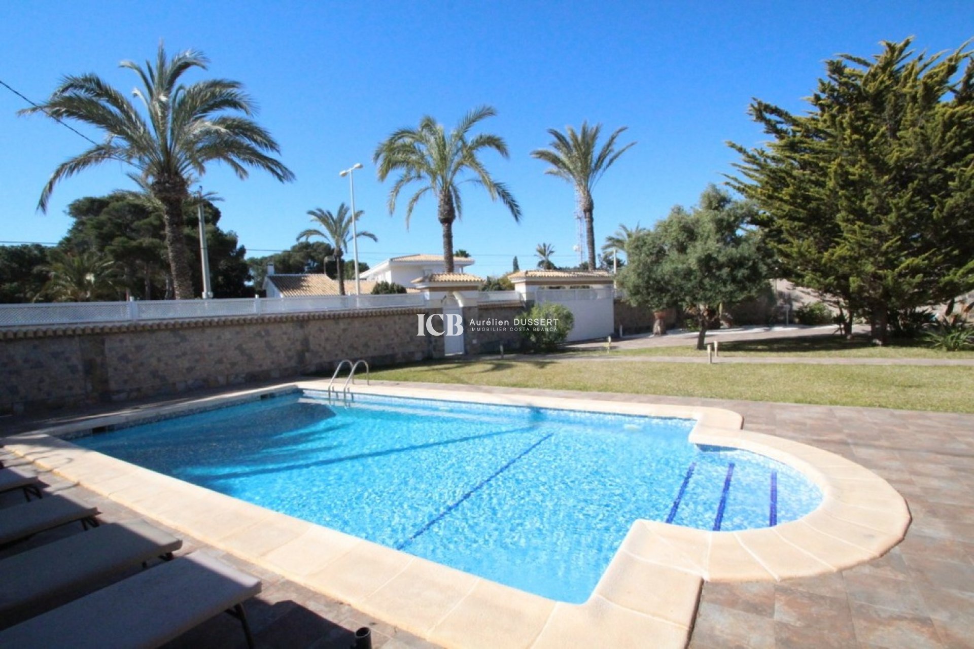 Resale - Detached house -
Orihuela Costa - Cabo Roig
