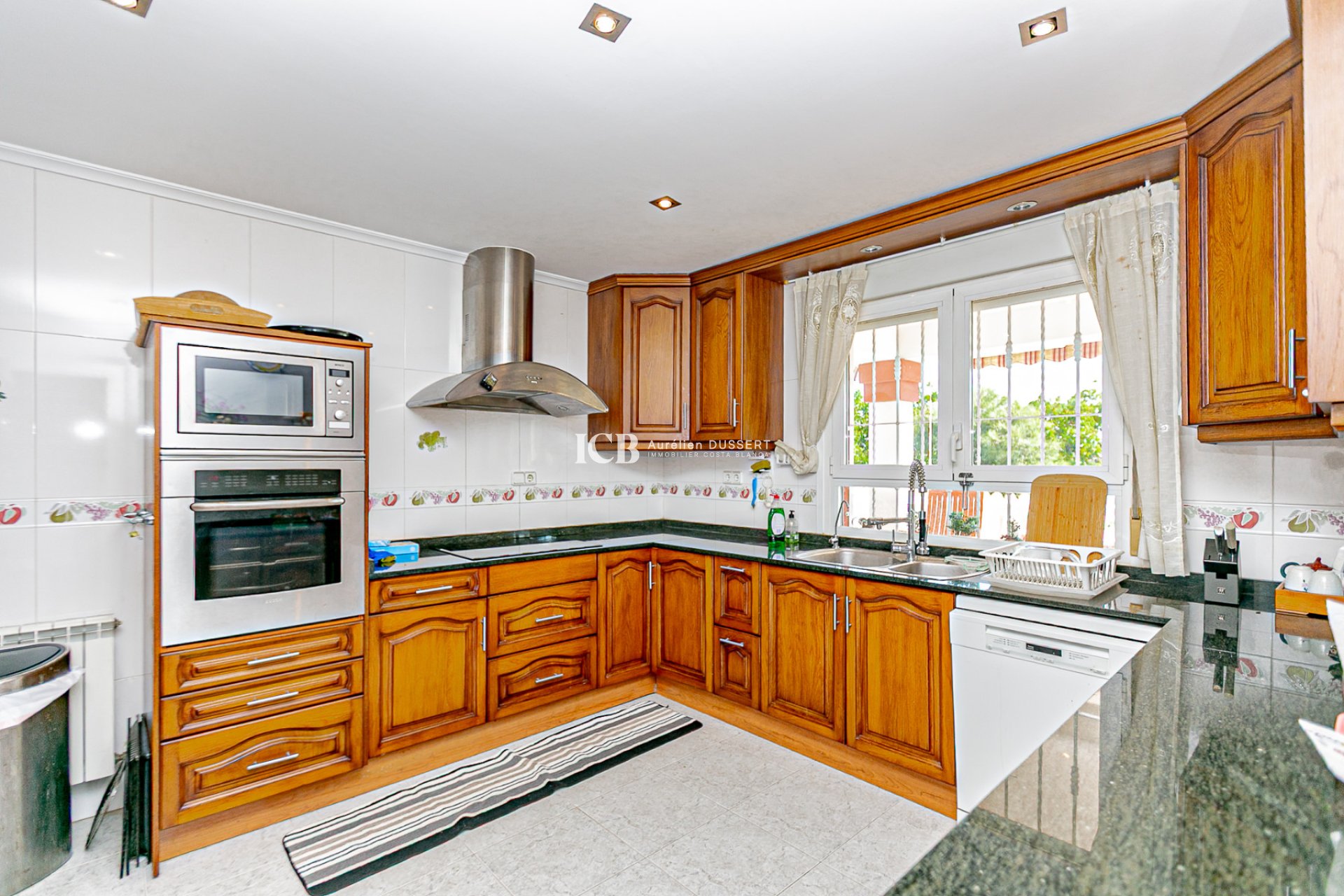 Resale - Detached house -
Orihuela Costa - Campoamor Golf