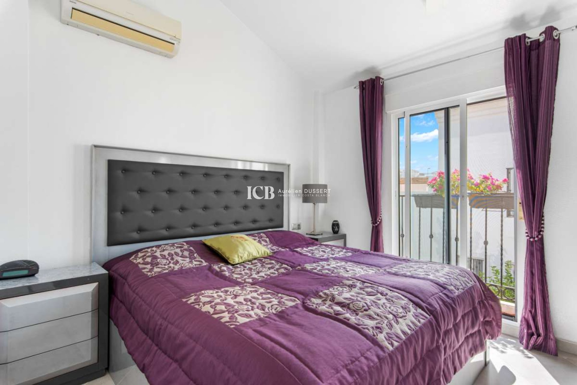 Resale - Detached house -
Orihuela Costa - La Ciñuelica