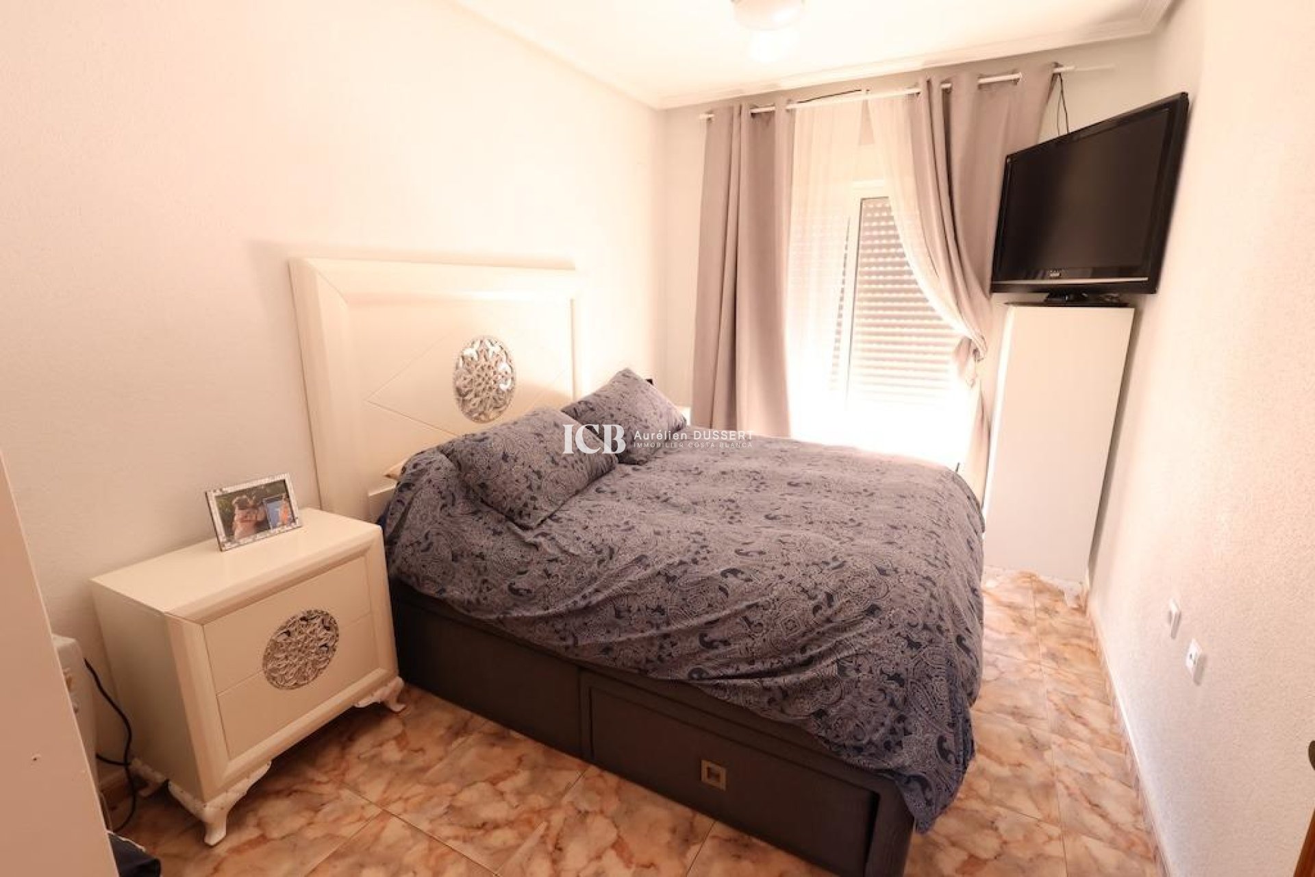 Resale - Detached house -
Orihuela Costa - La Zenia