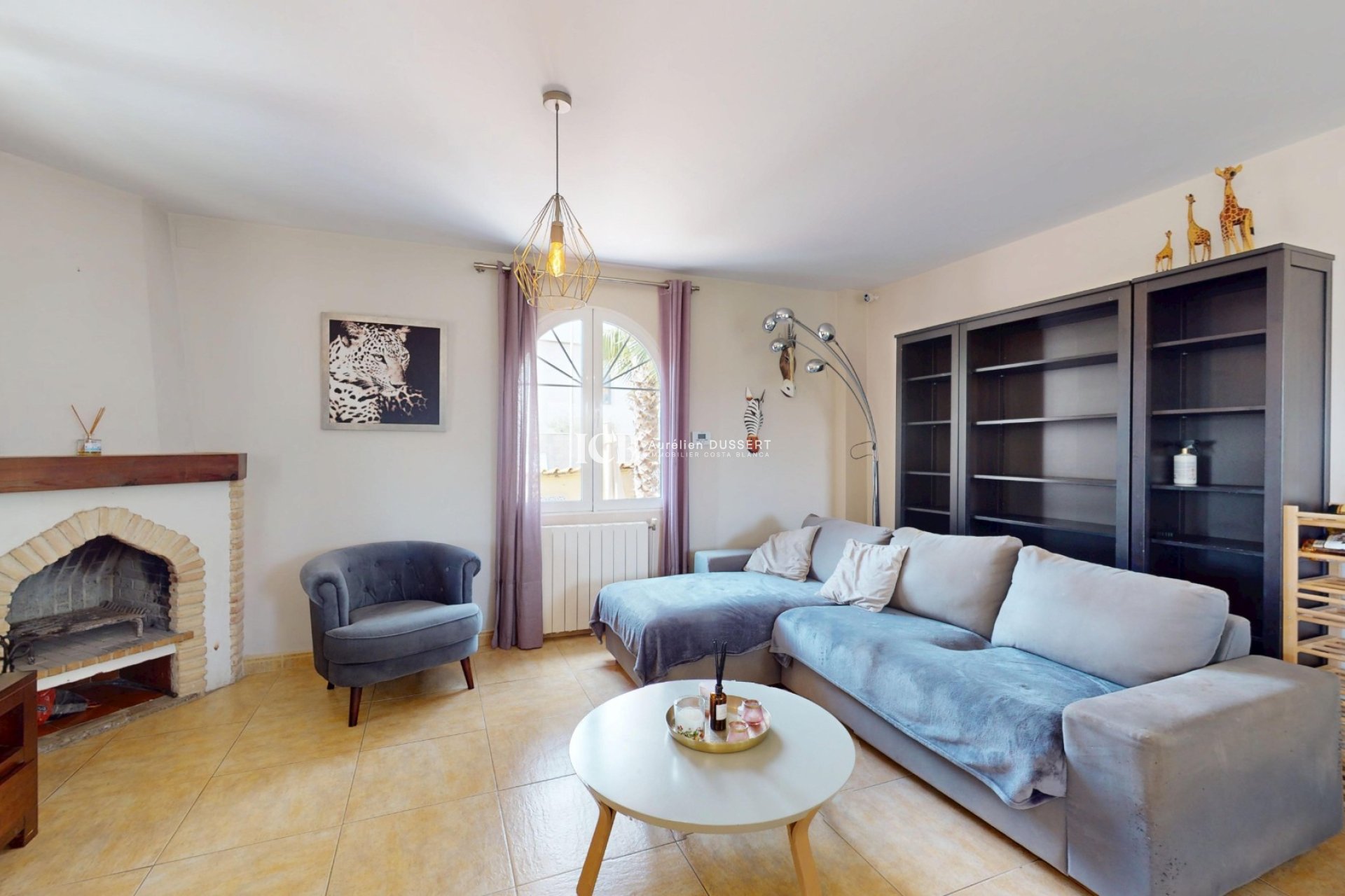 Resale - Detached house -
Orihuela Costa - La Zenia