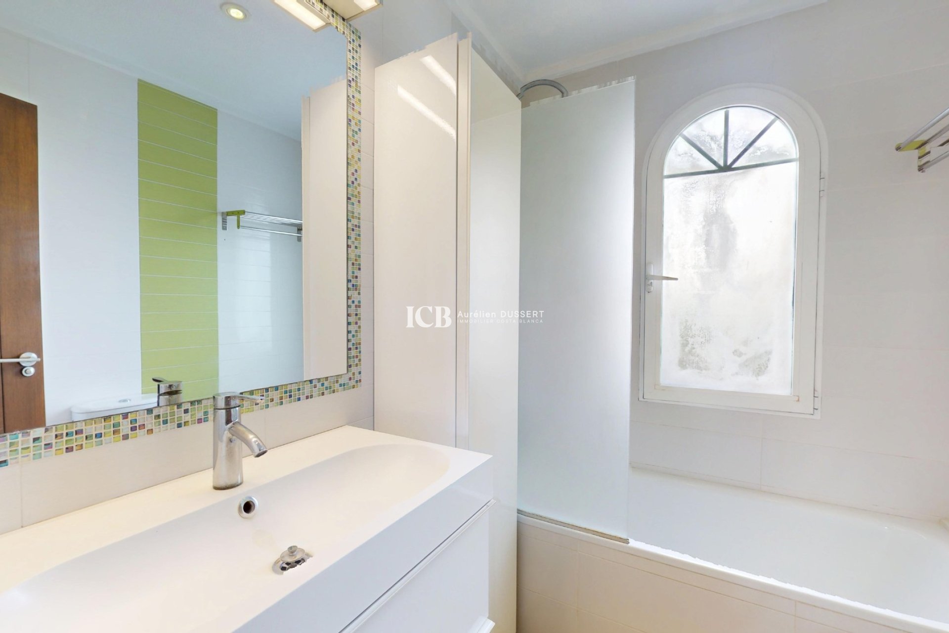 Resale - Detached house -
Orihuela Costa - La Zenia