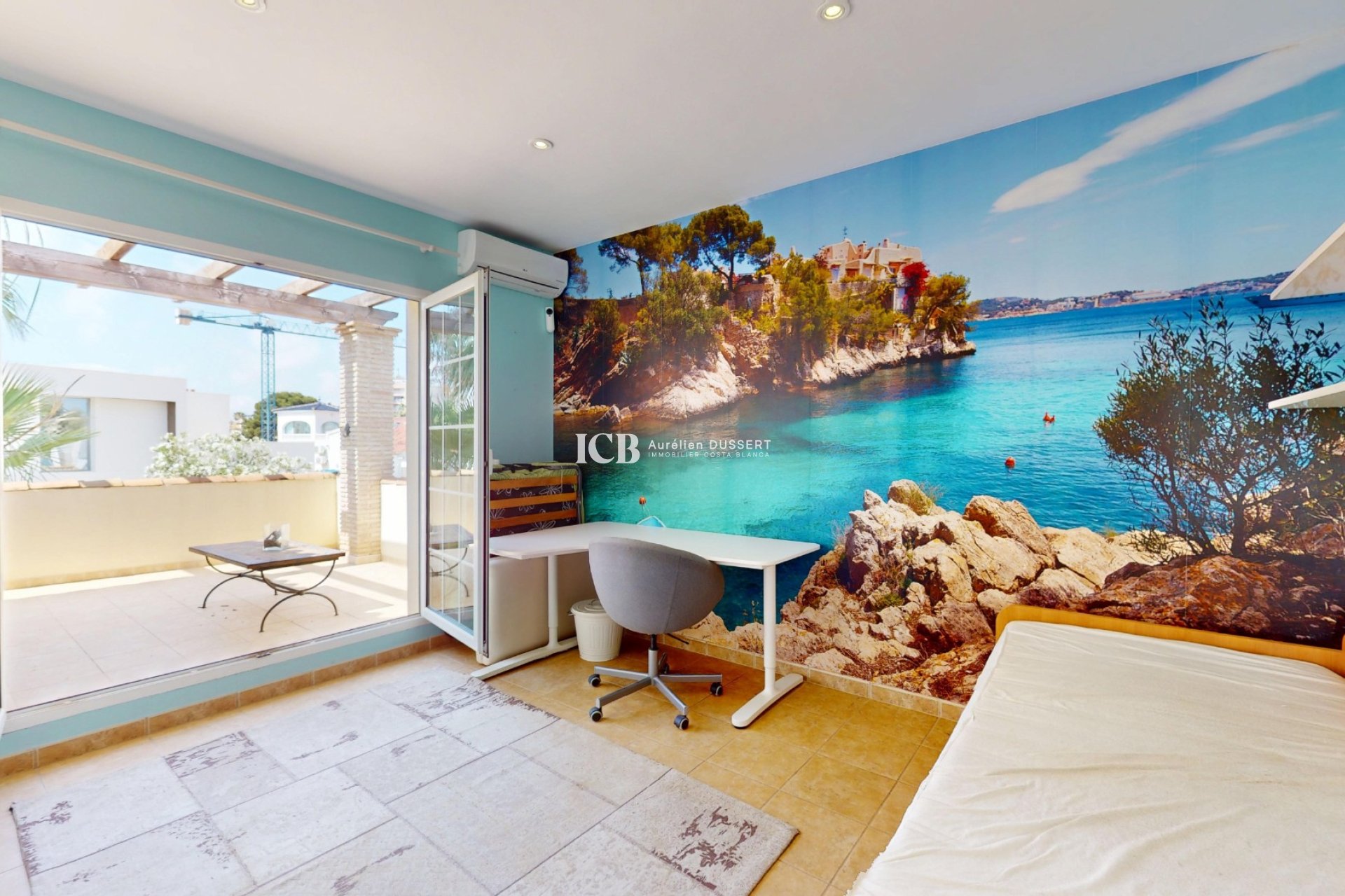 Resale - Detached house -
Orihuela Costa - La Zenia