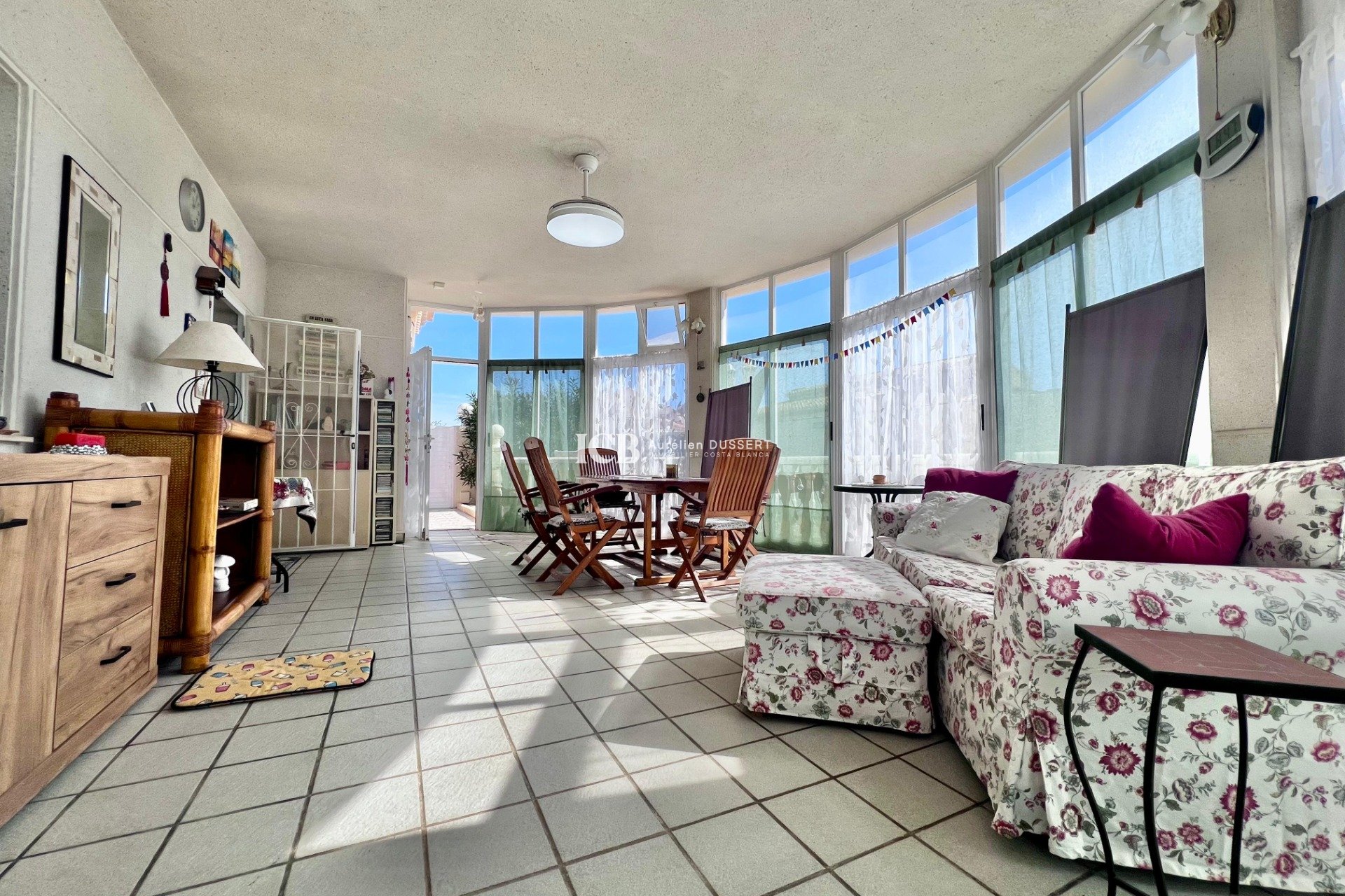 Resale - Detached house -
Orihuela Costa - La Zenia