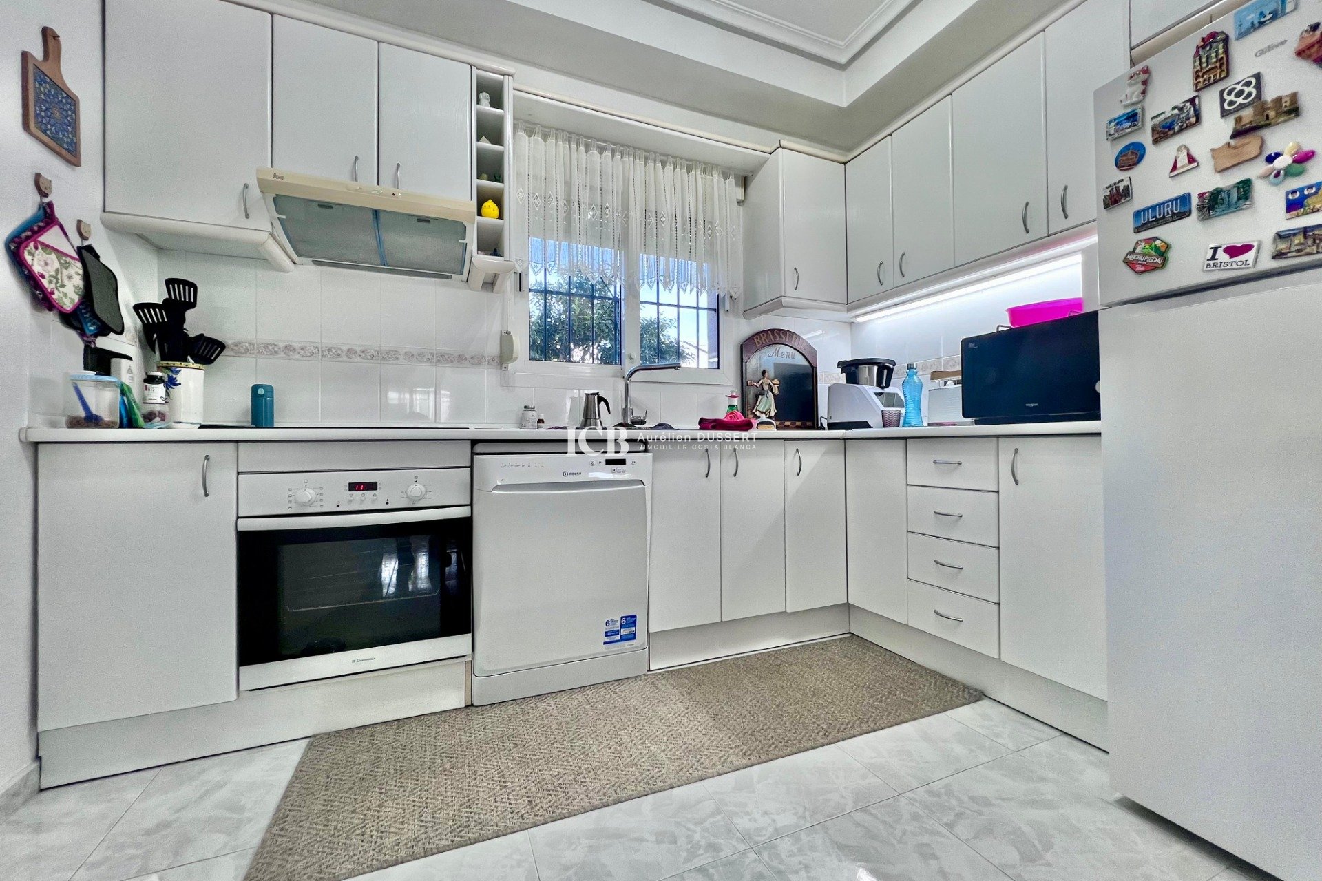 Resale - Detached house -
Orihuela Costa - La Zenia