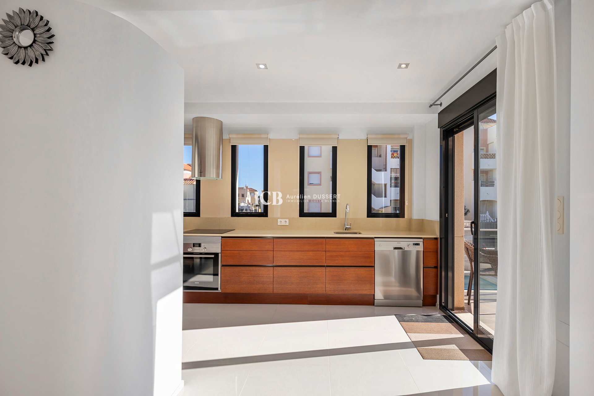 Resale - Detached house -
Orihuela Costa - La Zenia