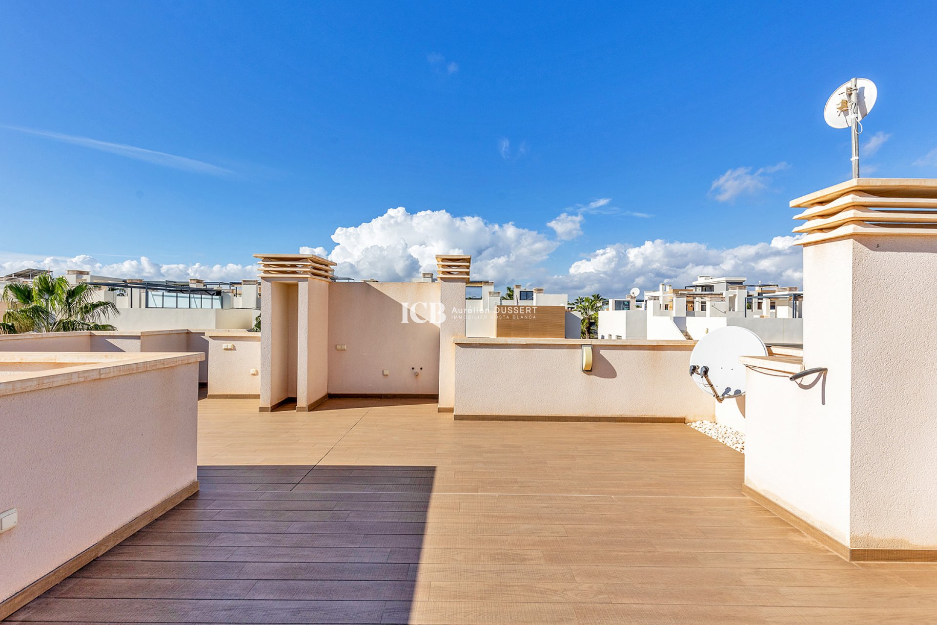 Resale - Detached house -
Orihuela Costa - La Zenia