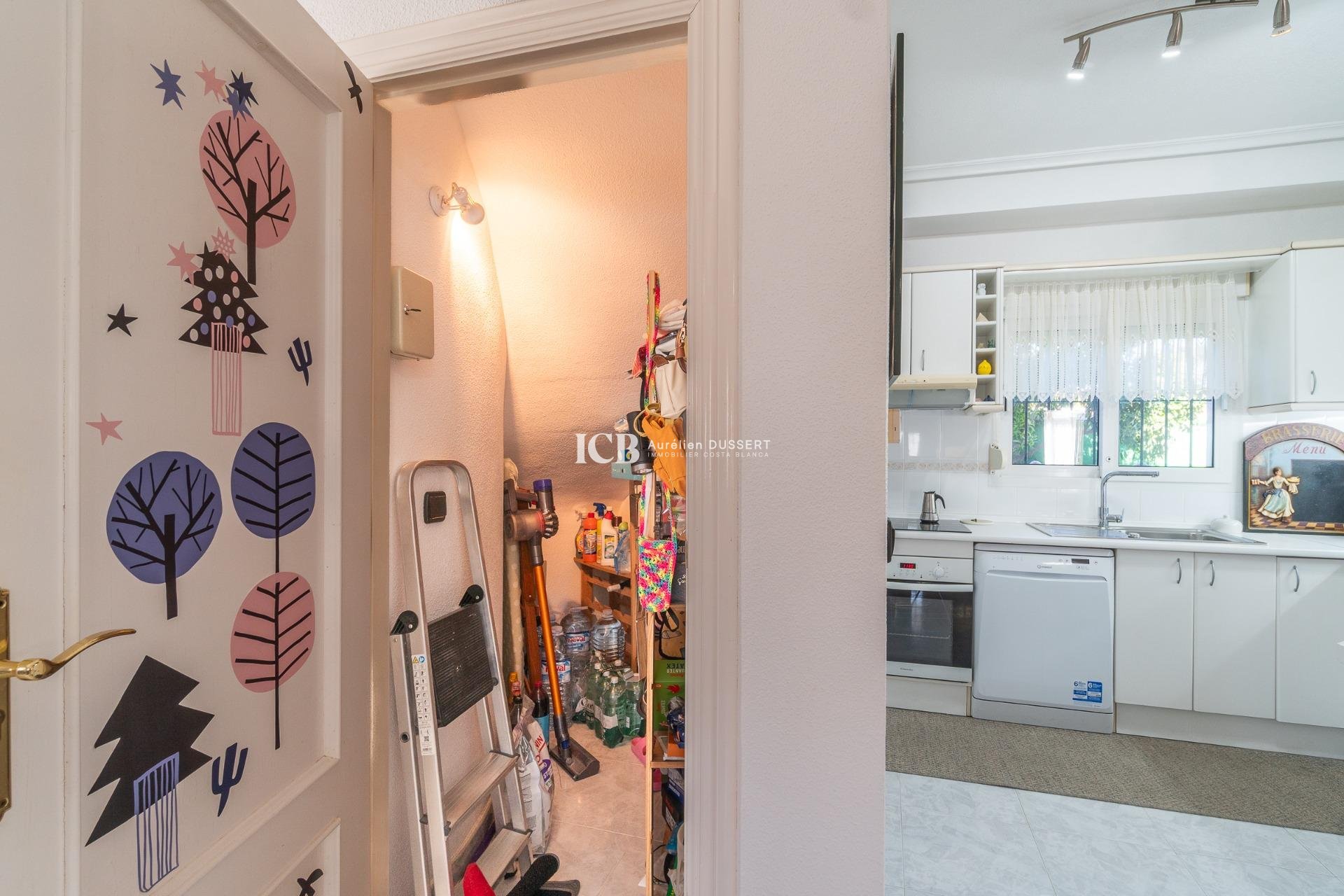 Resale - Detached house -
Orihuela Costa - La Zenia