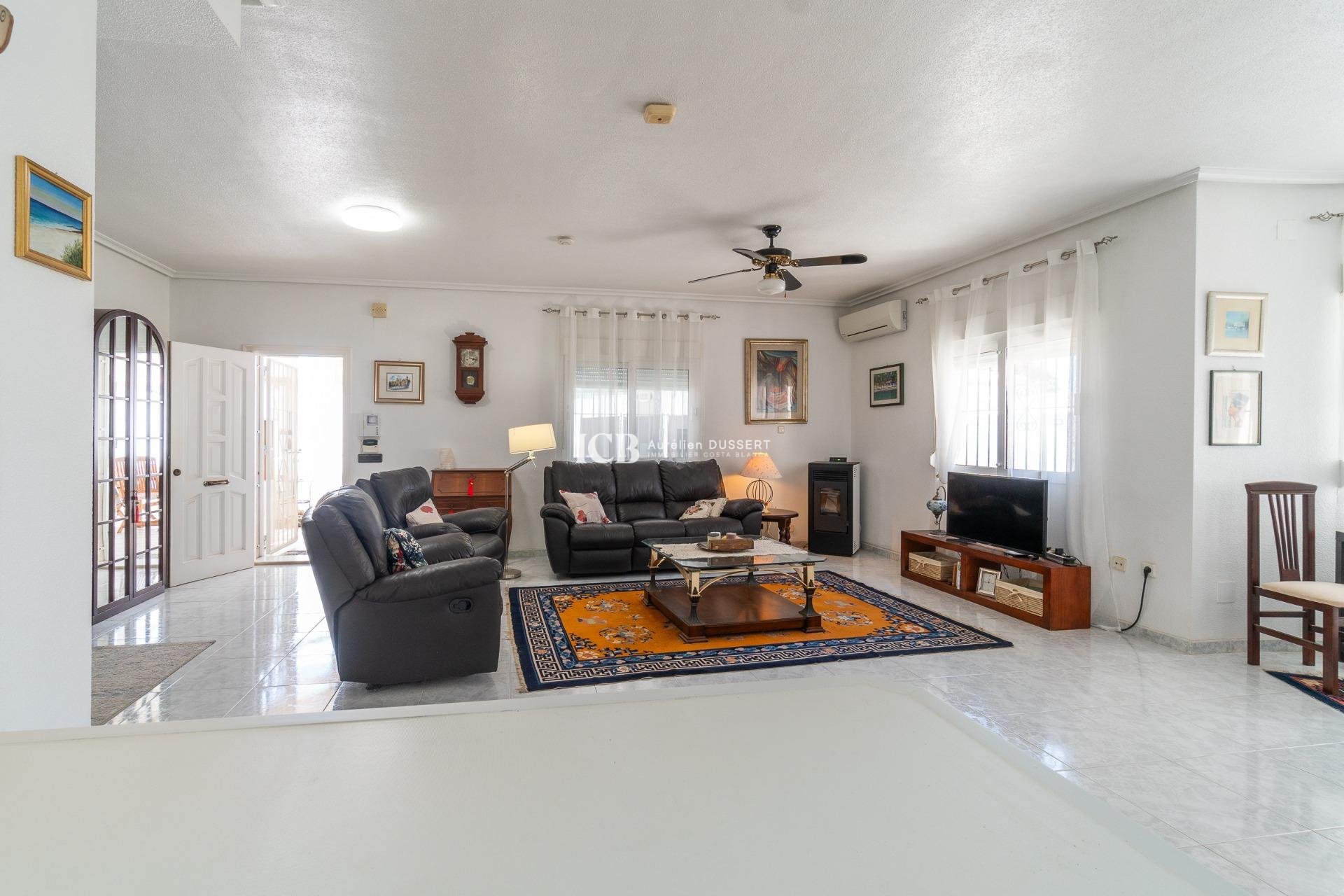 Resale - Detached house -
Orihuela Costa - La Zenia