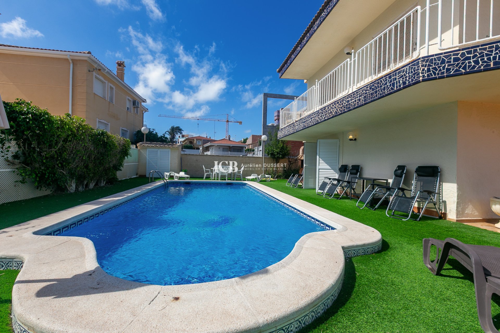 Resale - Detached house -
Orihuela Costa - La Zenia
