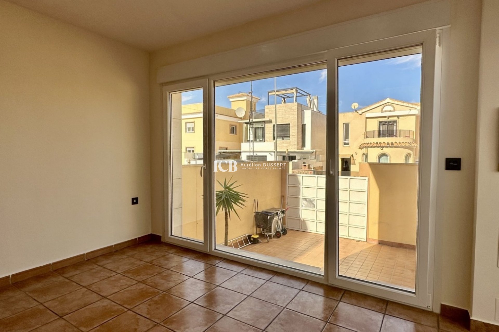 Resale - Detached house -
Orihuela Costa - Las Filipinas