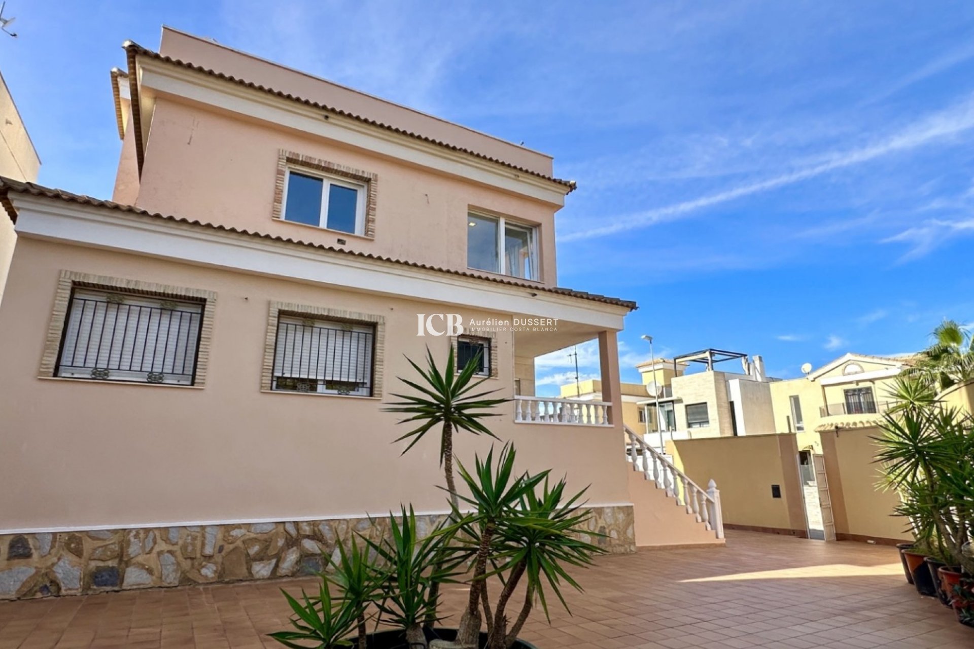 Resale - Detached house -
Orihuela Costa - Las Filipinas