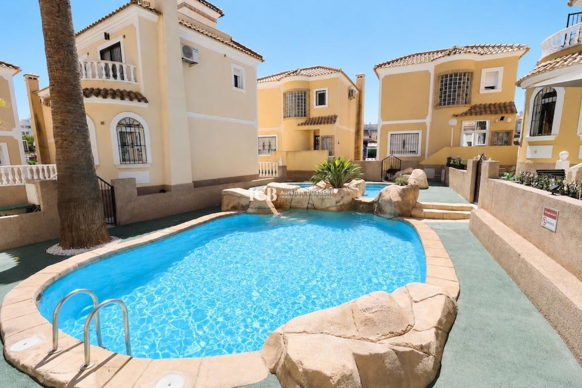 Resale - Detached house -
Orihuela Costa - Las Filipinas