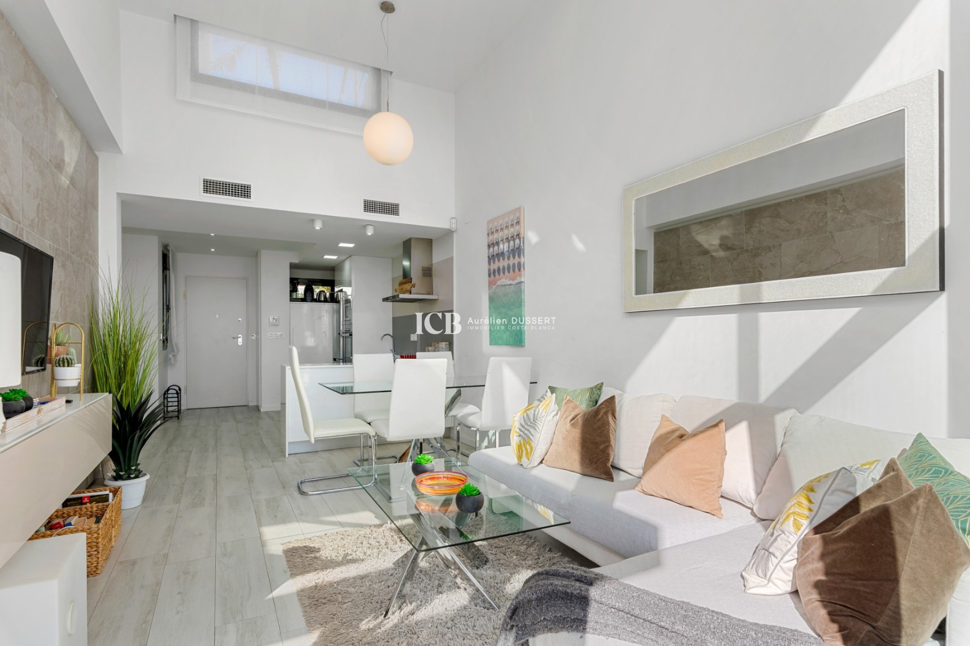 Resale - Detached house -
Orihuela Costa - Lomas de Cabo Roig