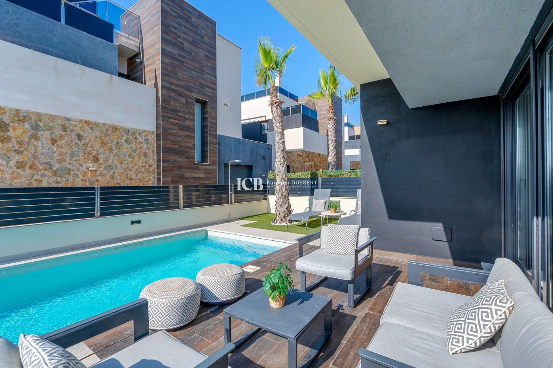 Resale - Detached house -
Orihuela Costa - Lomas de Cabo Roig