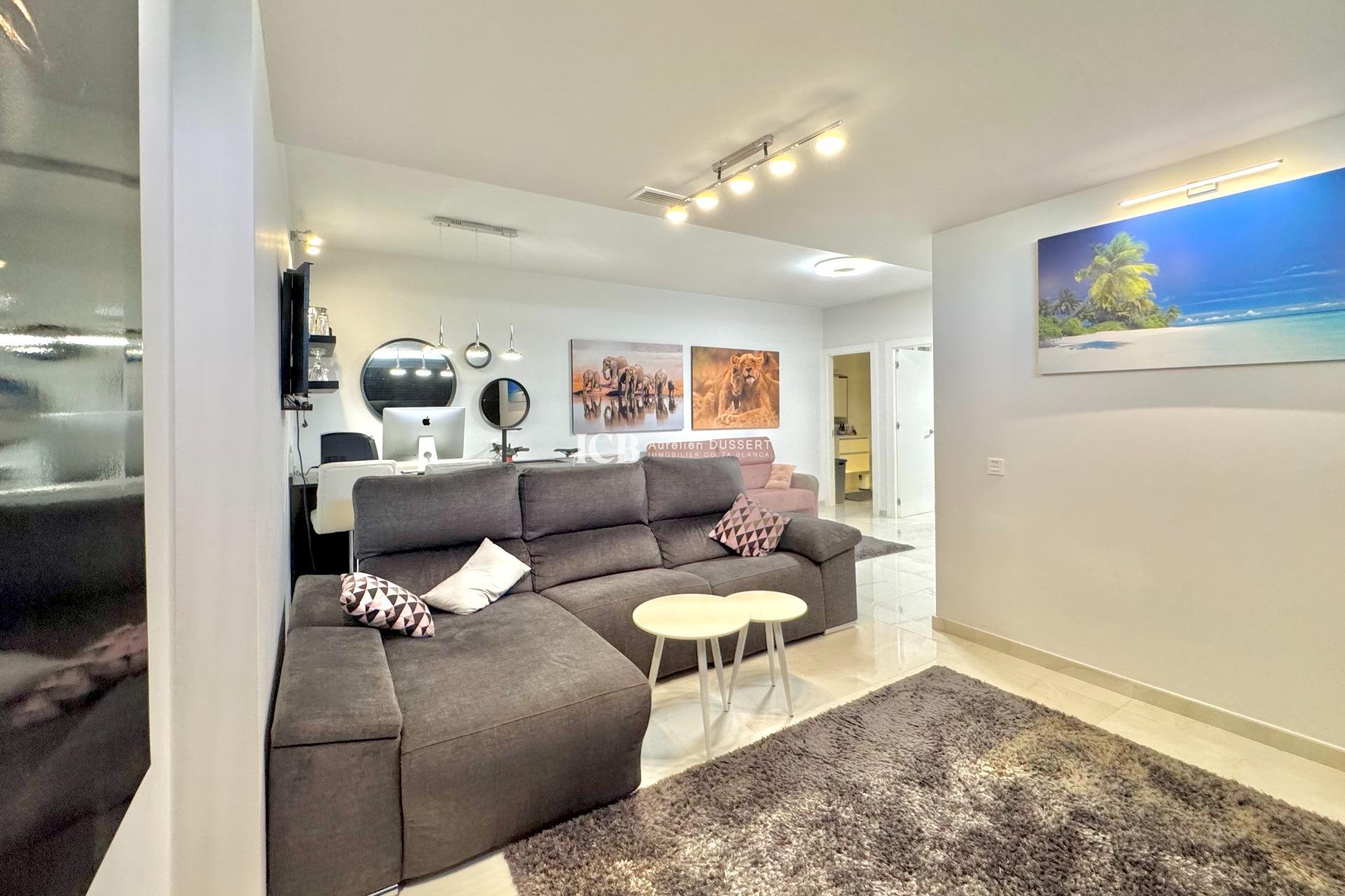 Resale - Detached house -
Orihuela Costa - Lomas de Cabo Roig