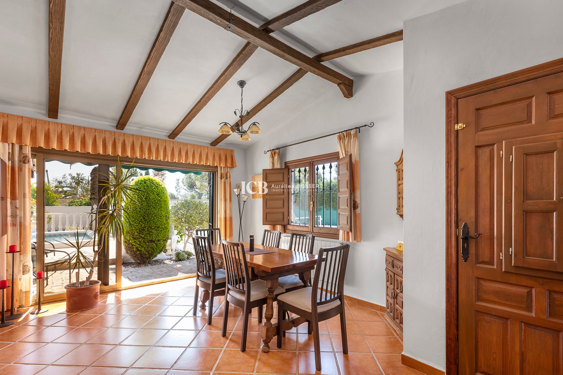 Resale - Detached house -
Orihuela Costa - Lomas de Cabo Roig