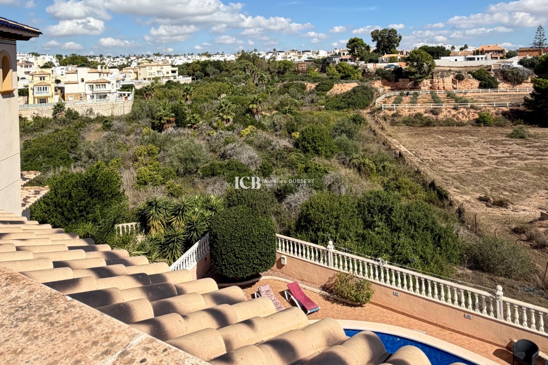Resale - Detached house -
Orihuela Costa - Lomas de Cabo Roig