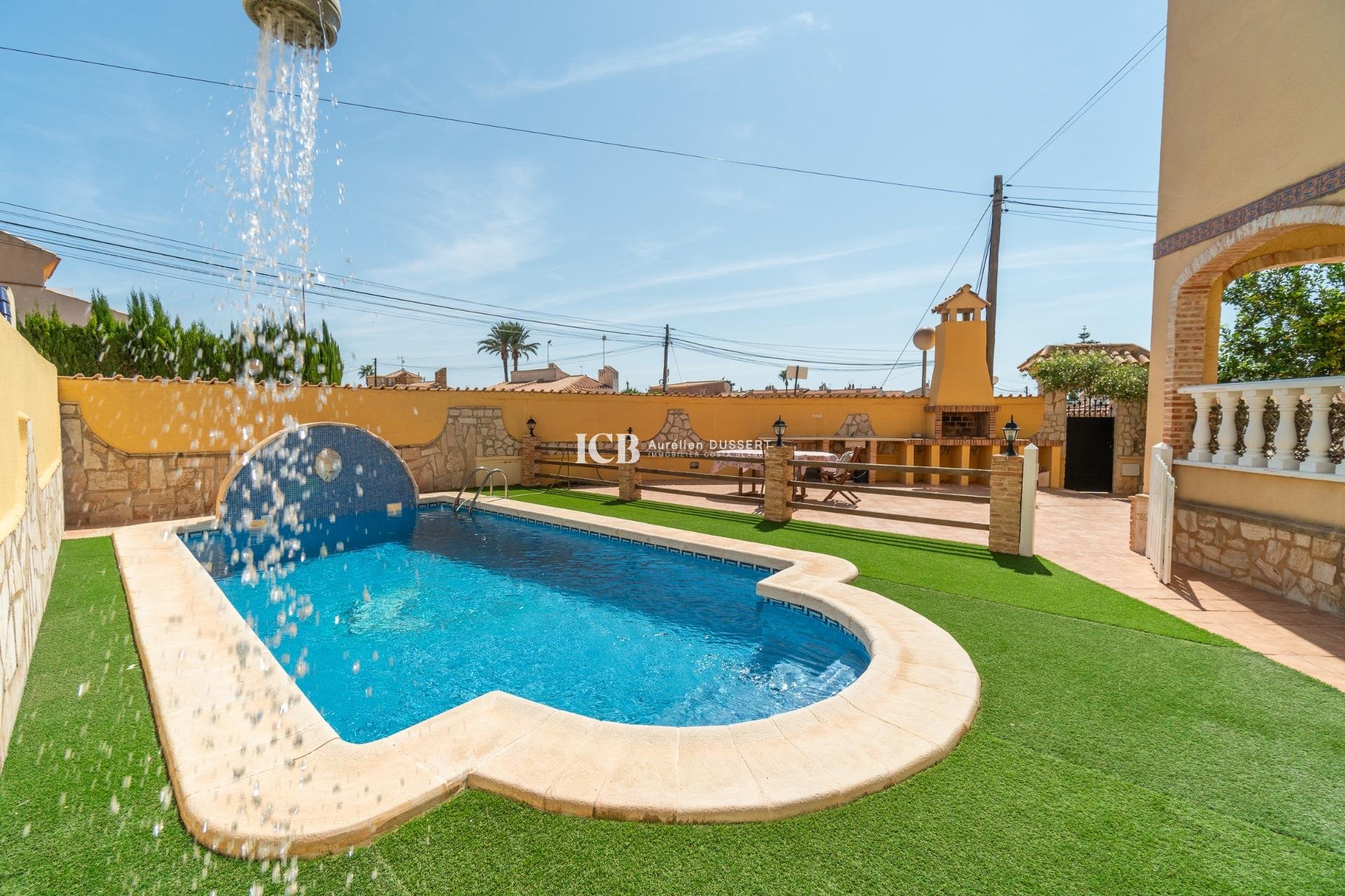 Resale - Detached house -
Orihuela Costa - Los Almendros-La Florida