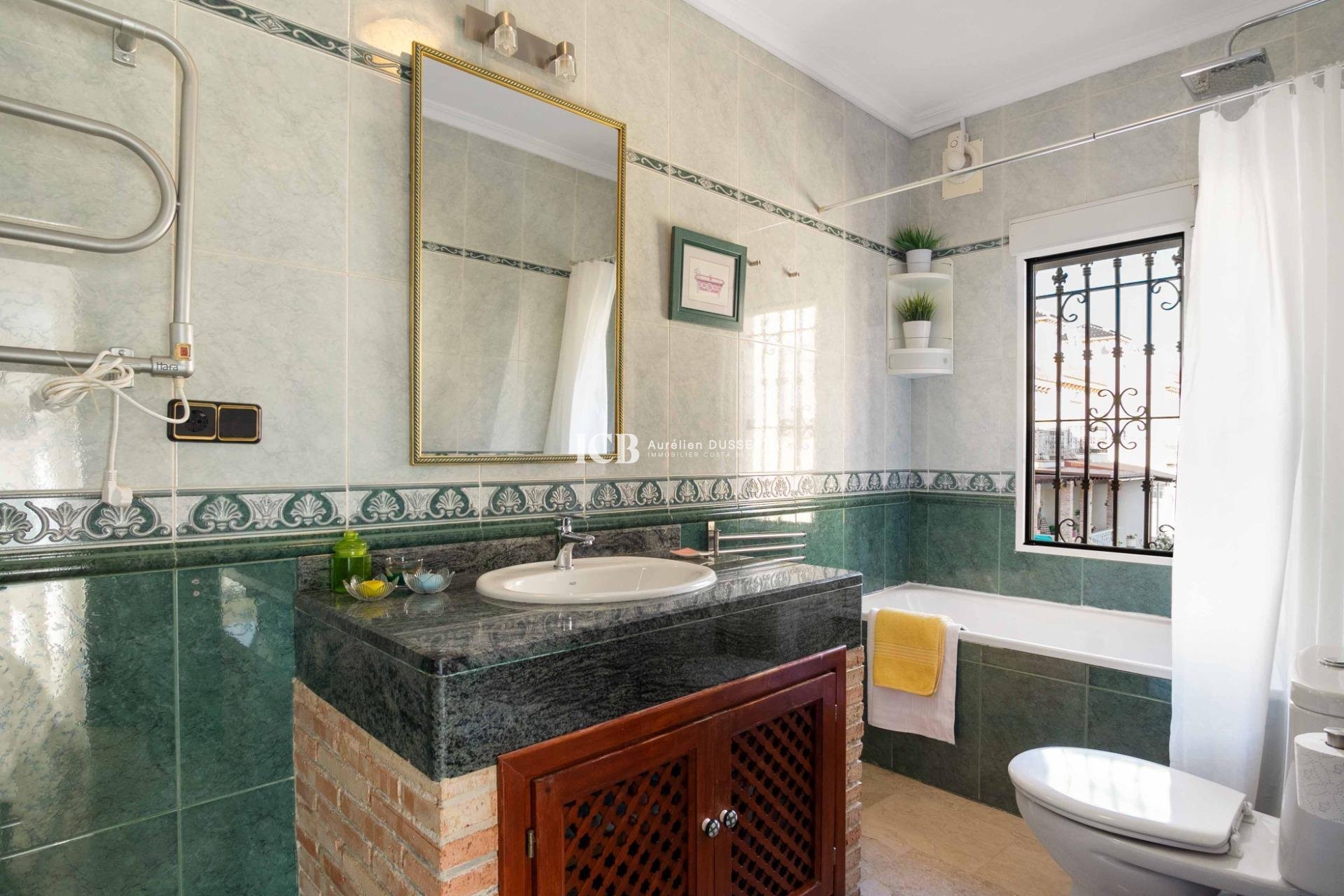 Resale - Detached house -
Orihuela Costa - Los Almendros-La Florida