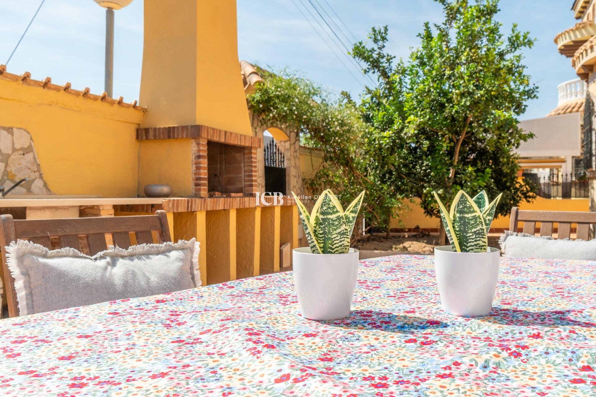 Resale - Detached house -
Orihuela Costa - Los Almendros-La Florida