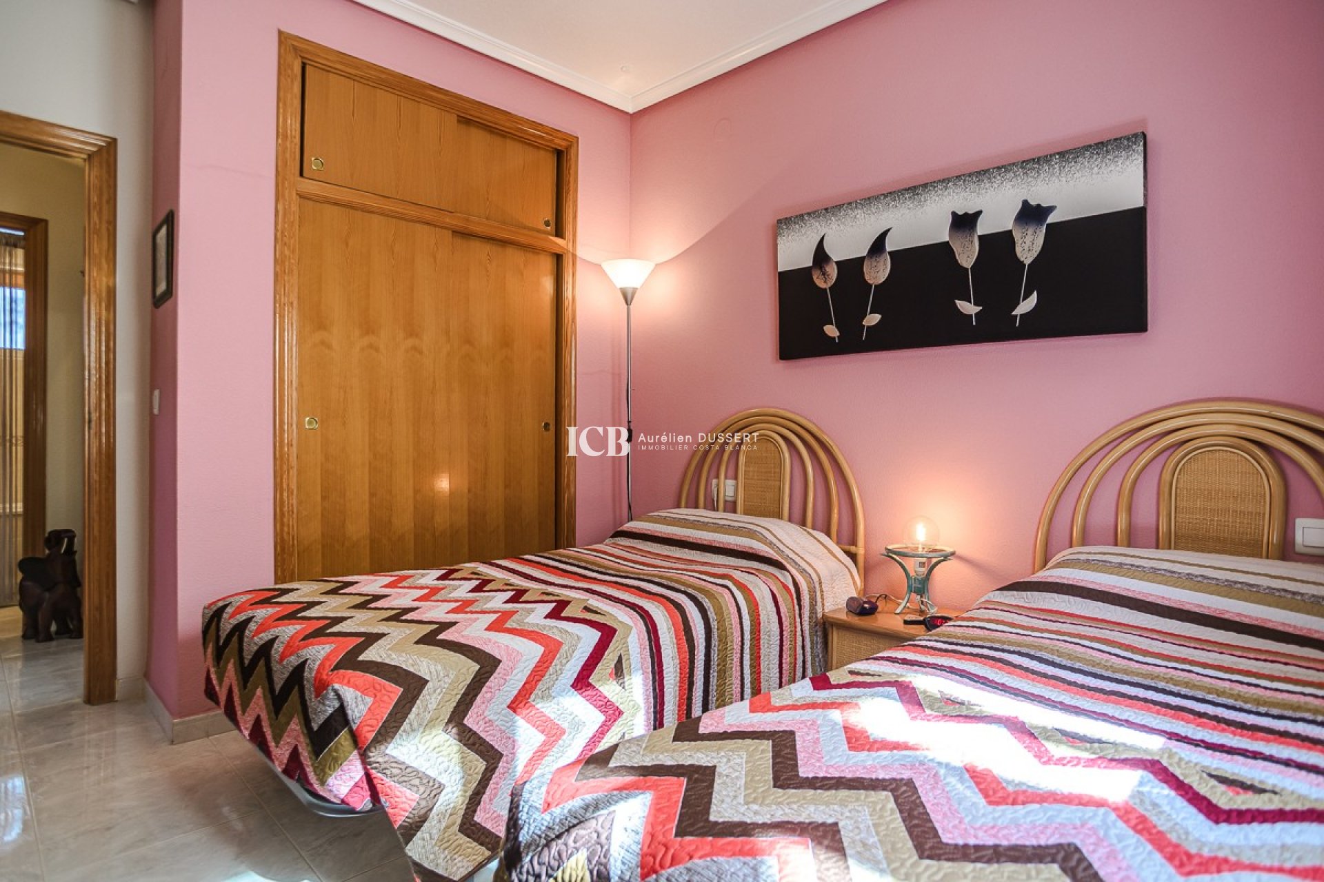 Resale - Detached house -
Orihuela Costa - Los Altos