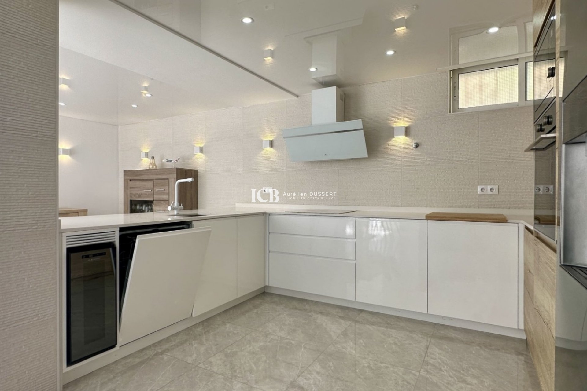 Resale - Detached house -
Orihuela Costa - Los Dolses