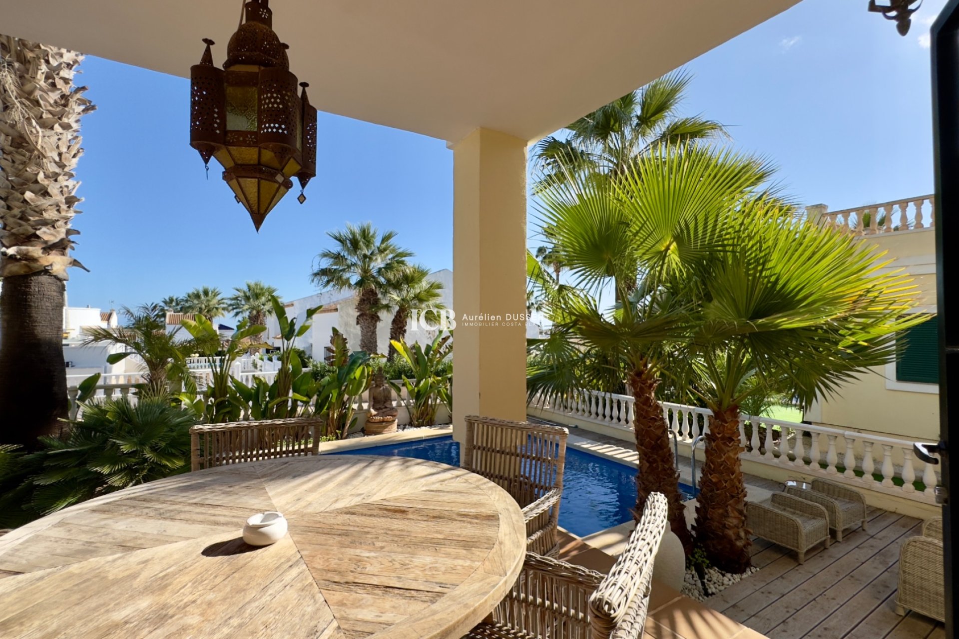 Resale - Detached house -
Orihuela Costa - Los Dolses