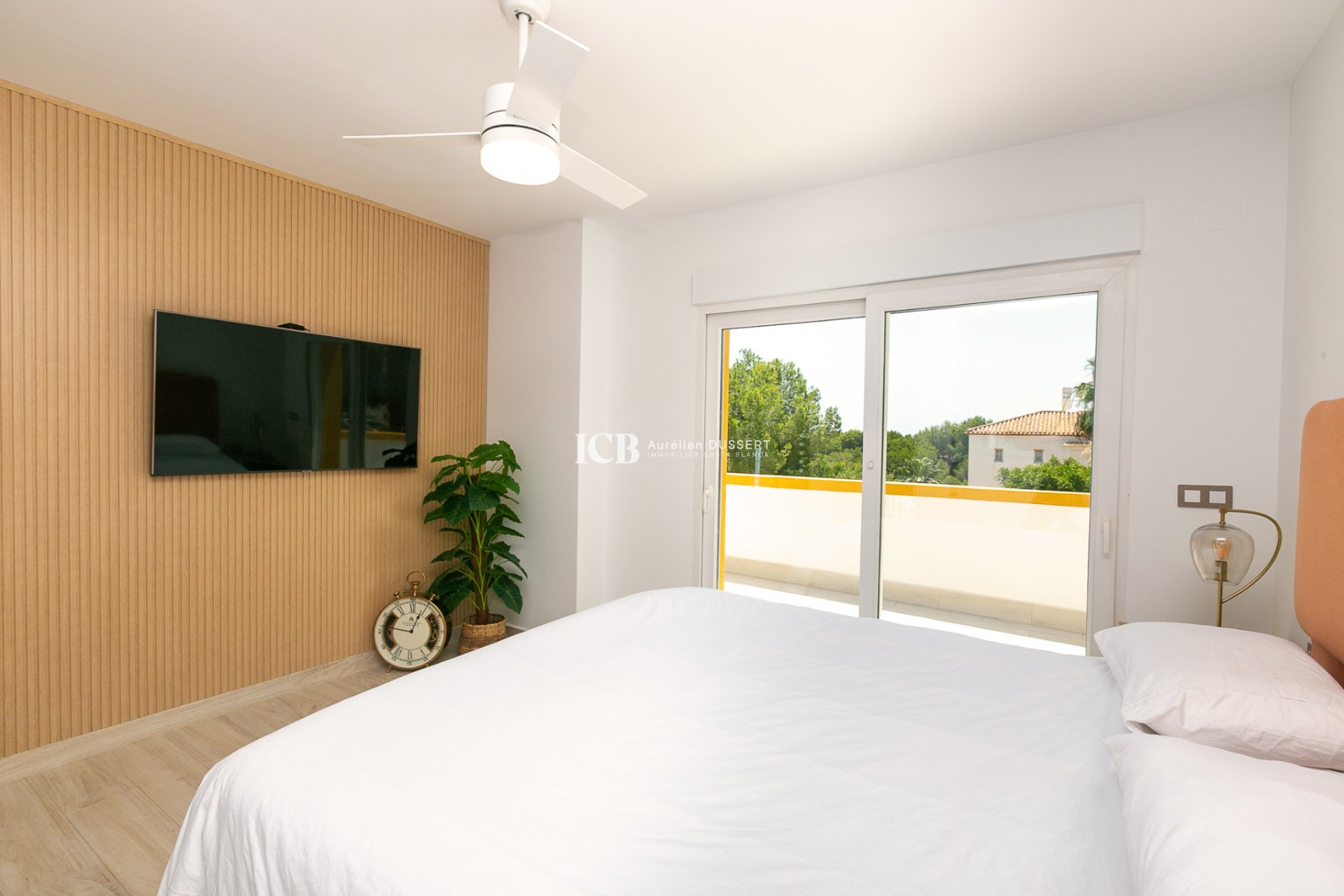 Resale - Detached house -
Orihuela Costa - Los Dolses