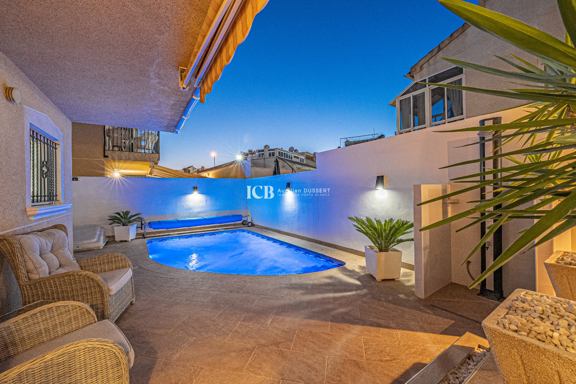 Resale - Detached house -
Orihuela Costa - Montegolf