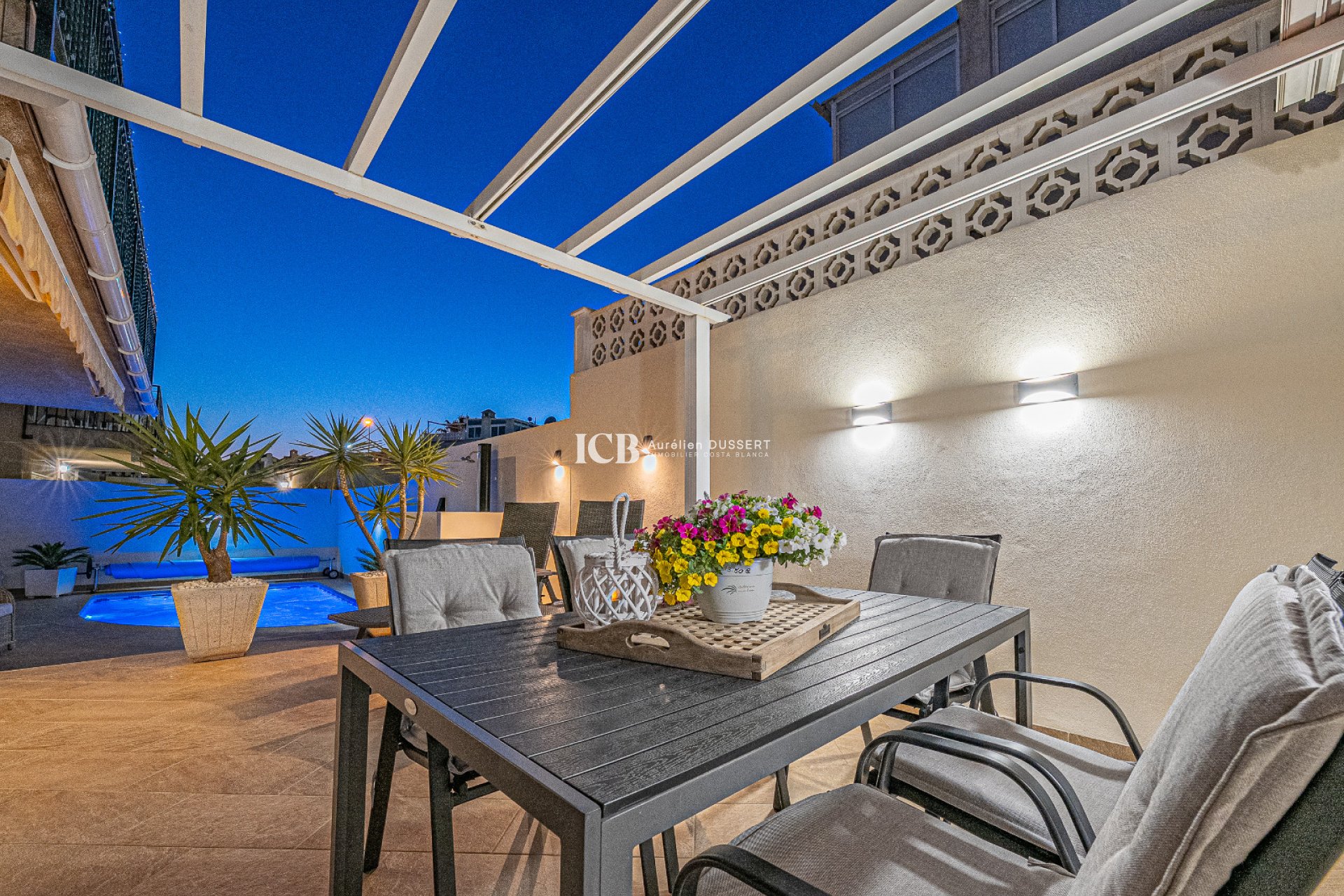 Resale - Detached house -
Orihuela Costa - Montegolf