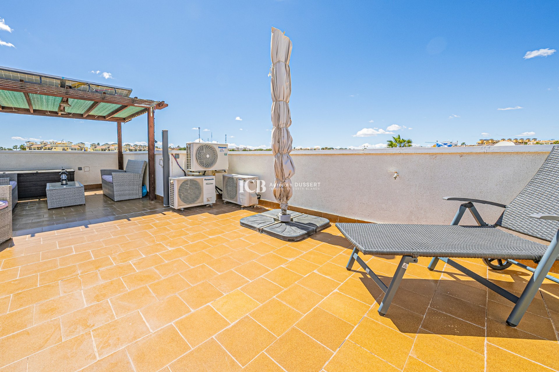 Resale - Detached house -
Orihuela Costa - Montegolf