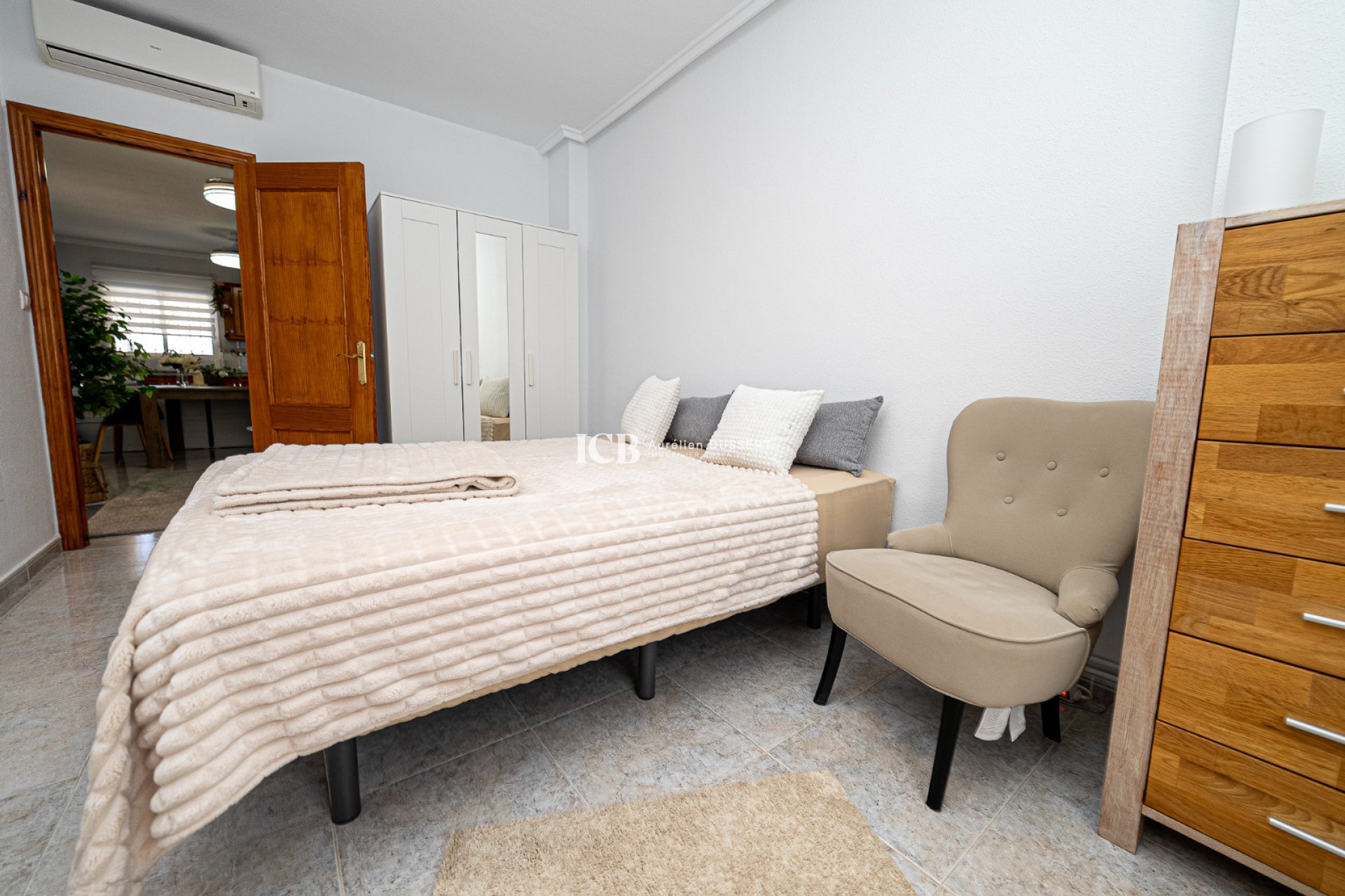 Resale - Detached house -
Orihuela Costa - Montegolf