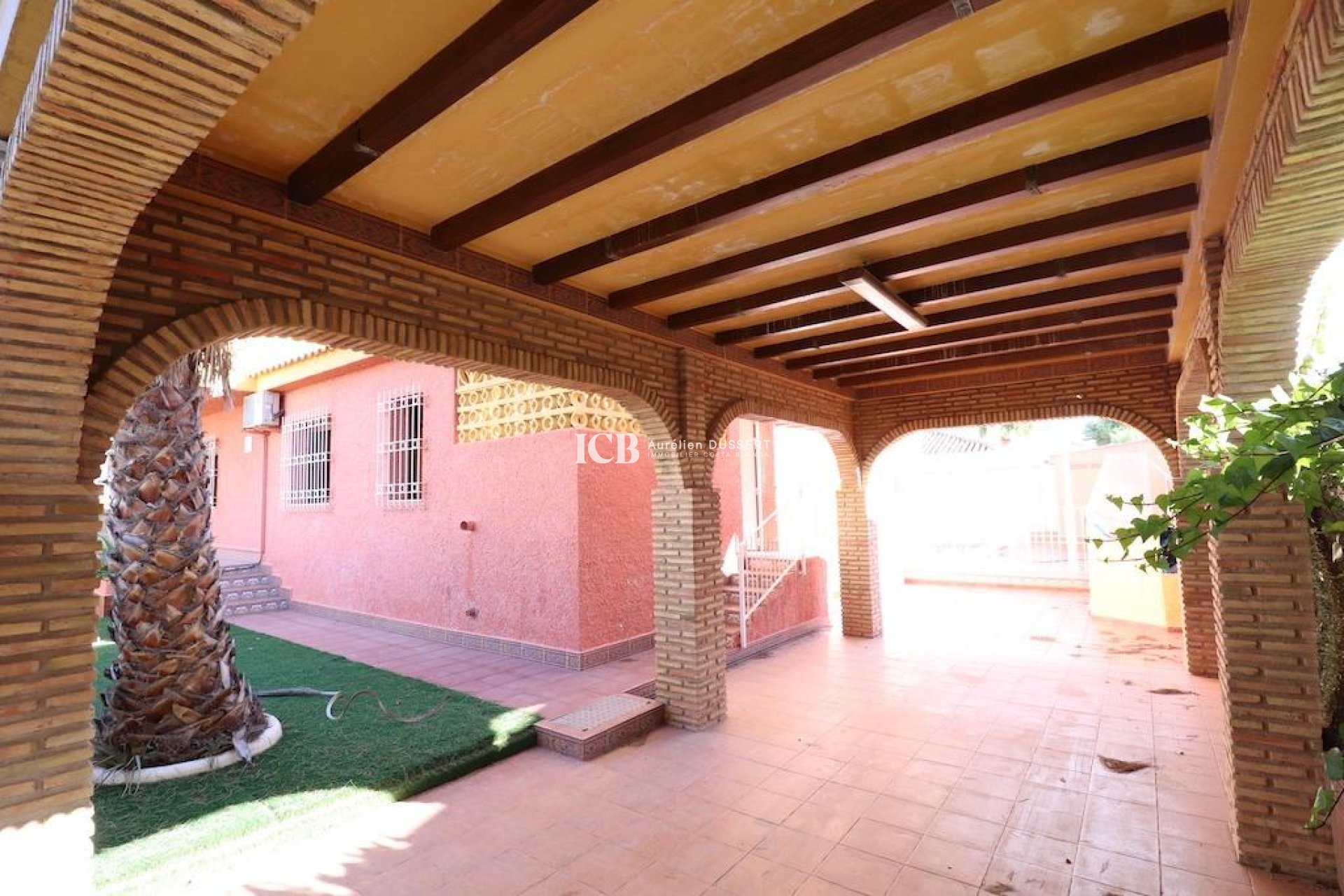 Resale - Detached house -
Orihuela Costa - MUY CERCA DE LA PLAYA