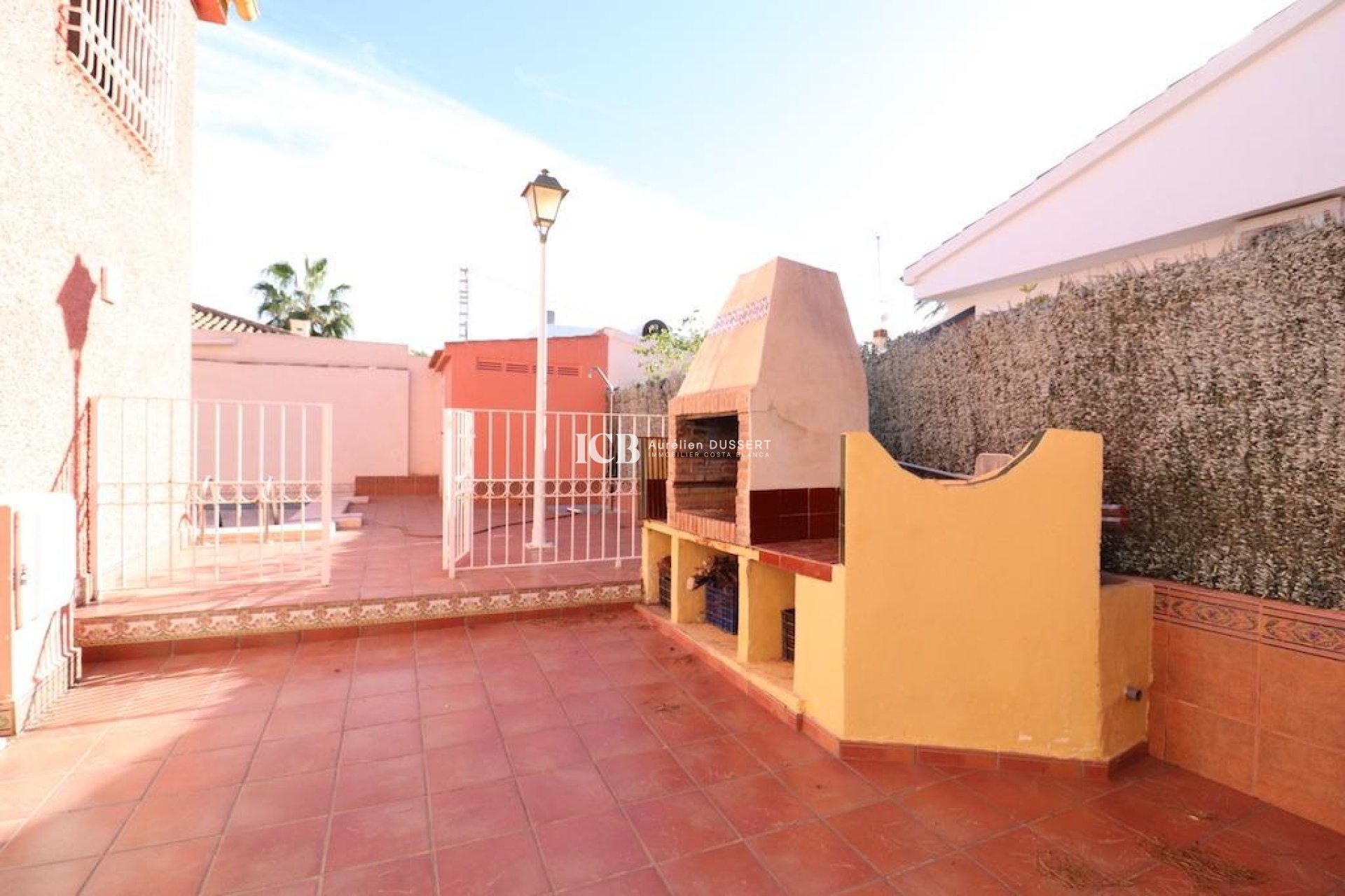 Resale - Detached house -
Orihuela Costa - MUY CERCA DE LA PLAYA