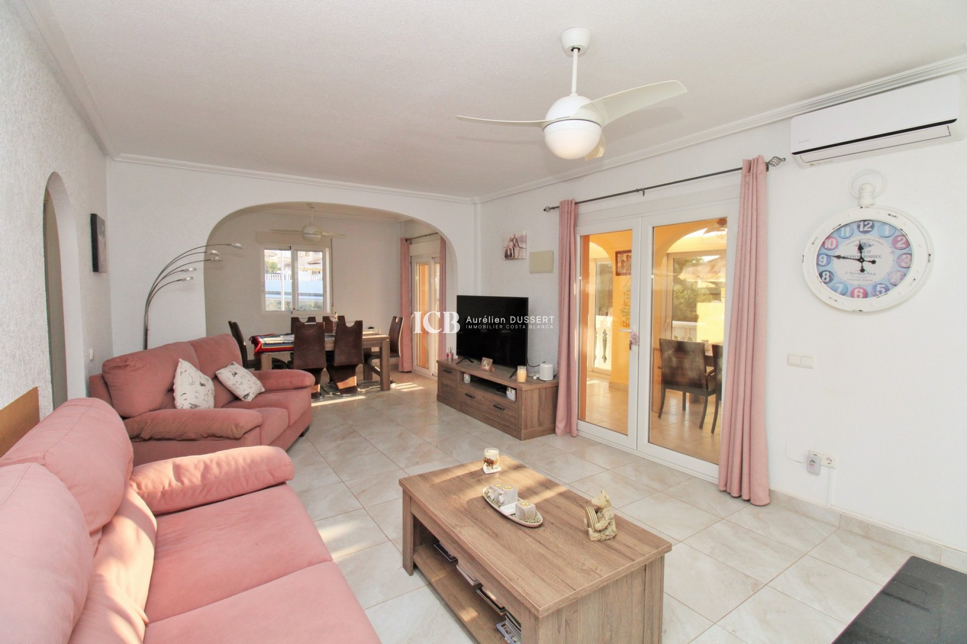 Resale - Detached house -
Orihuela Costa - Playa Flamenca