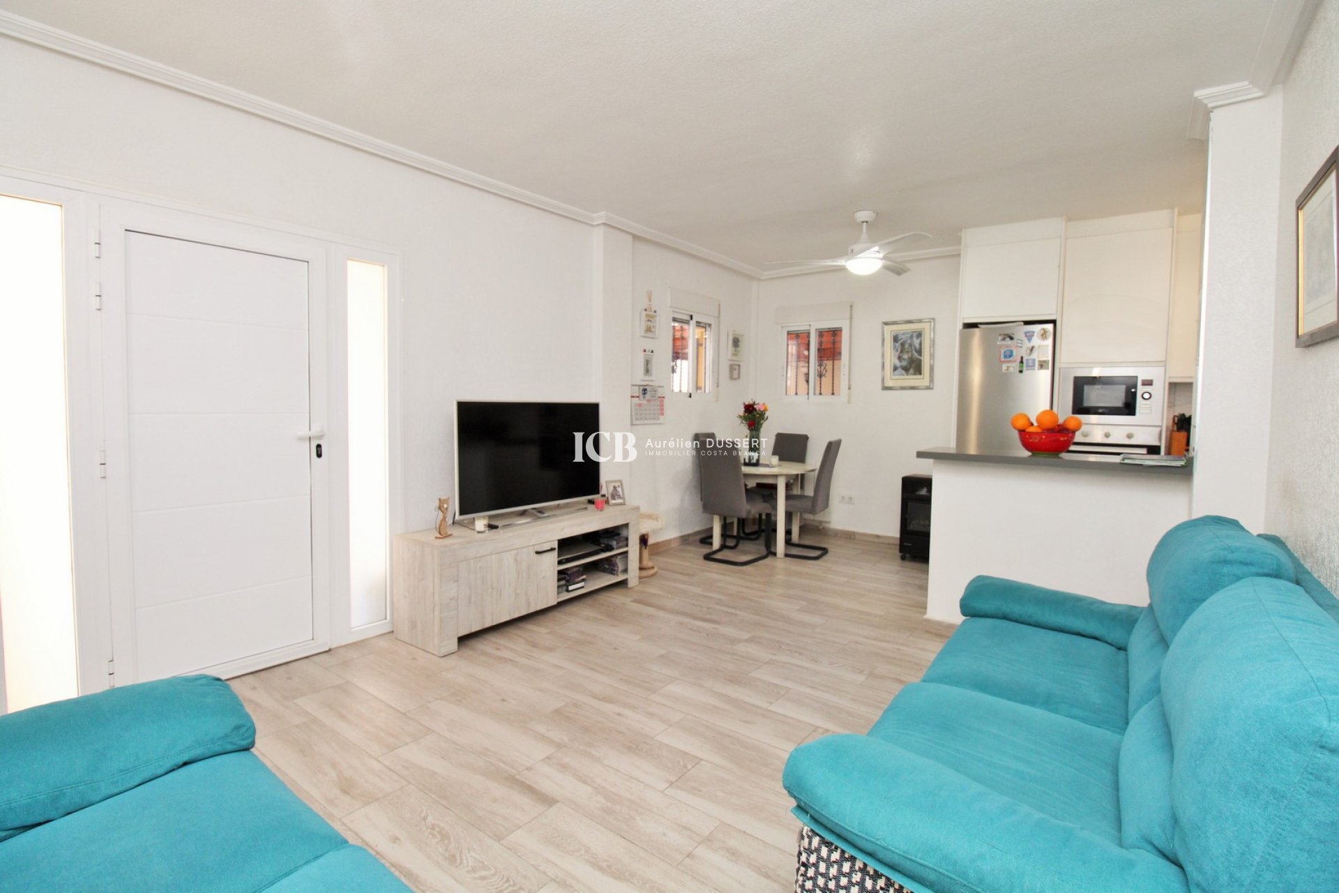 Resale - Detached house -
Orihuela Costa - Playa Flamenca