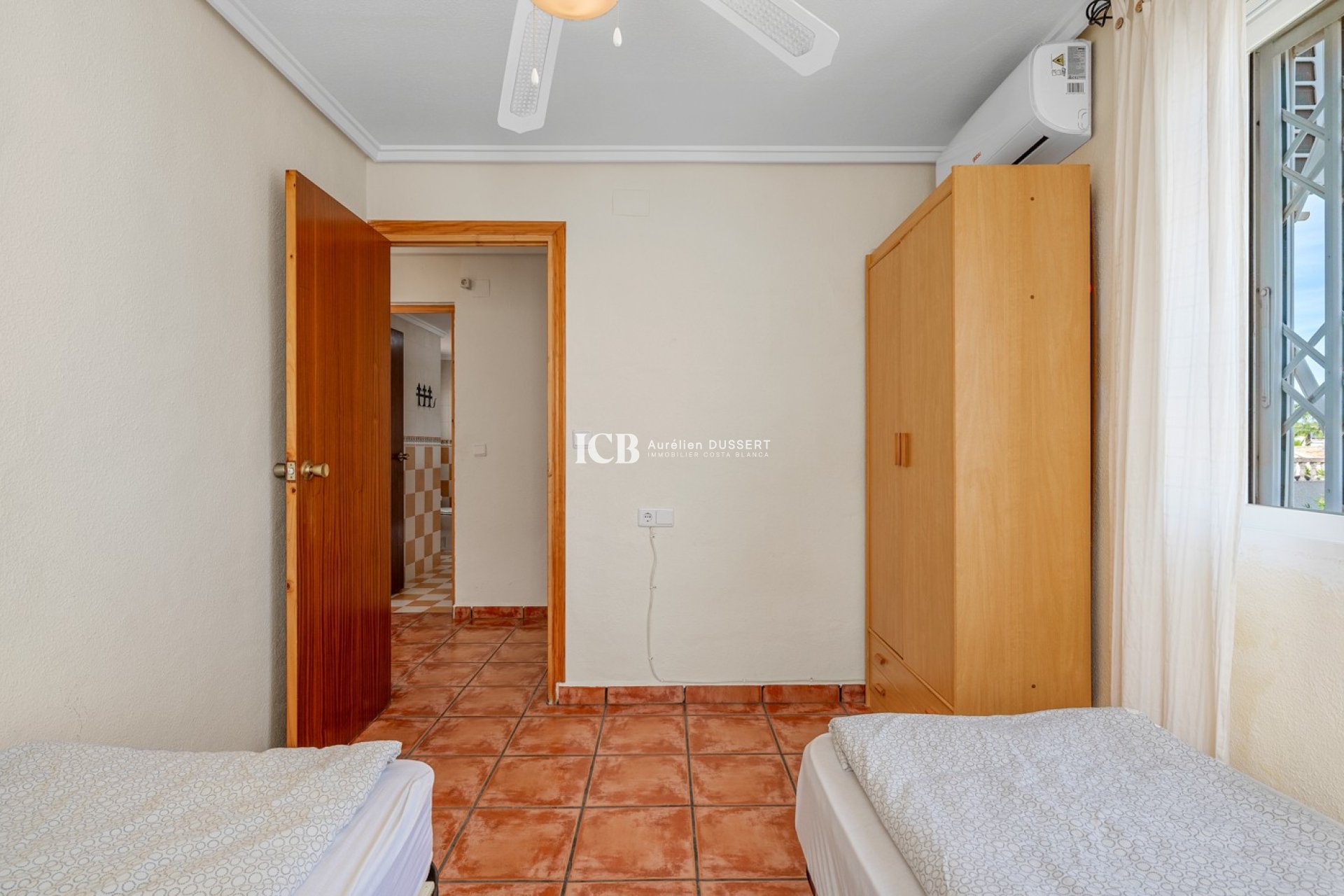 Resale - Detached house -
Orihuela Costa - Playa Flamenca