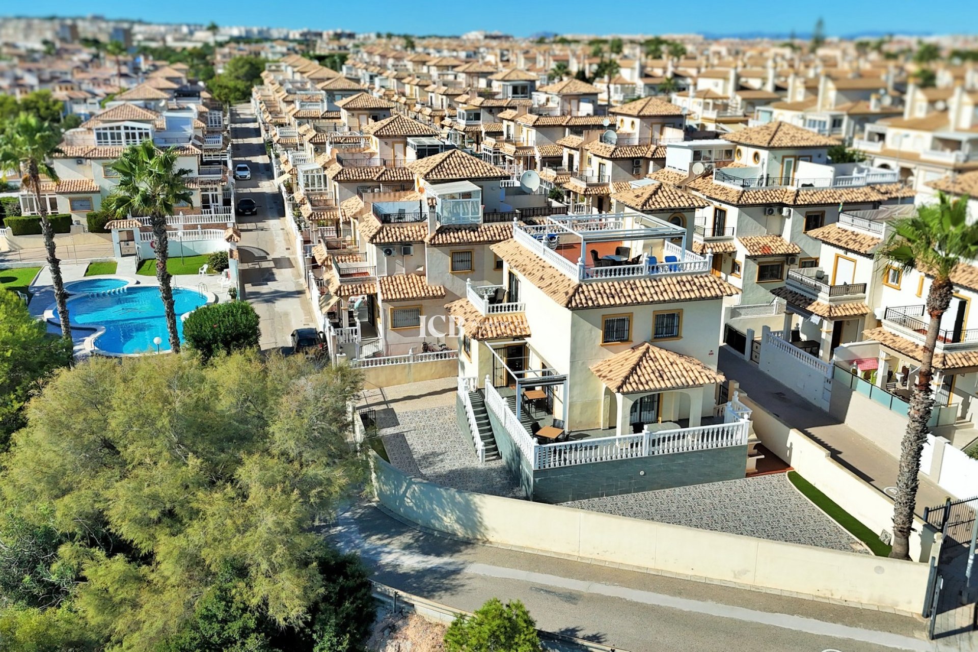 Resale - Detached house -
Orihuela Costa - Playa Flamenca